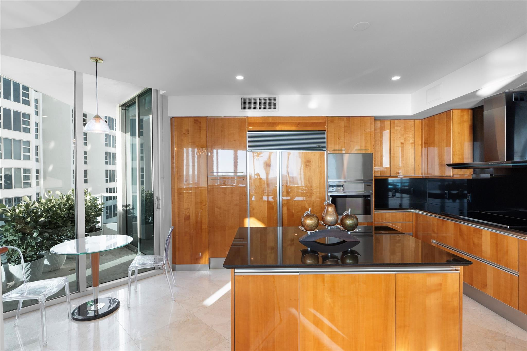 1600 S Ocean Boulevard 301