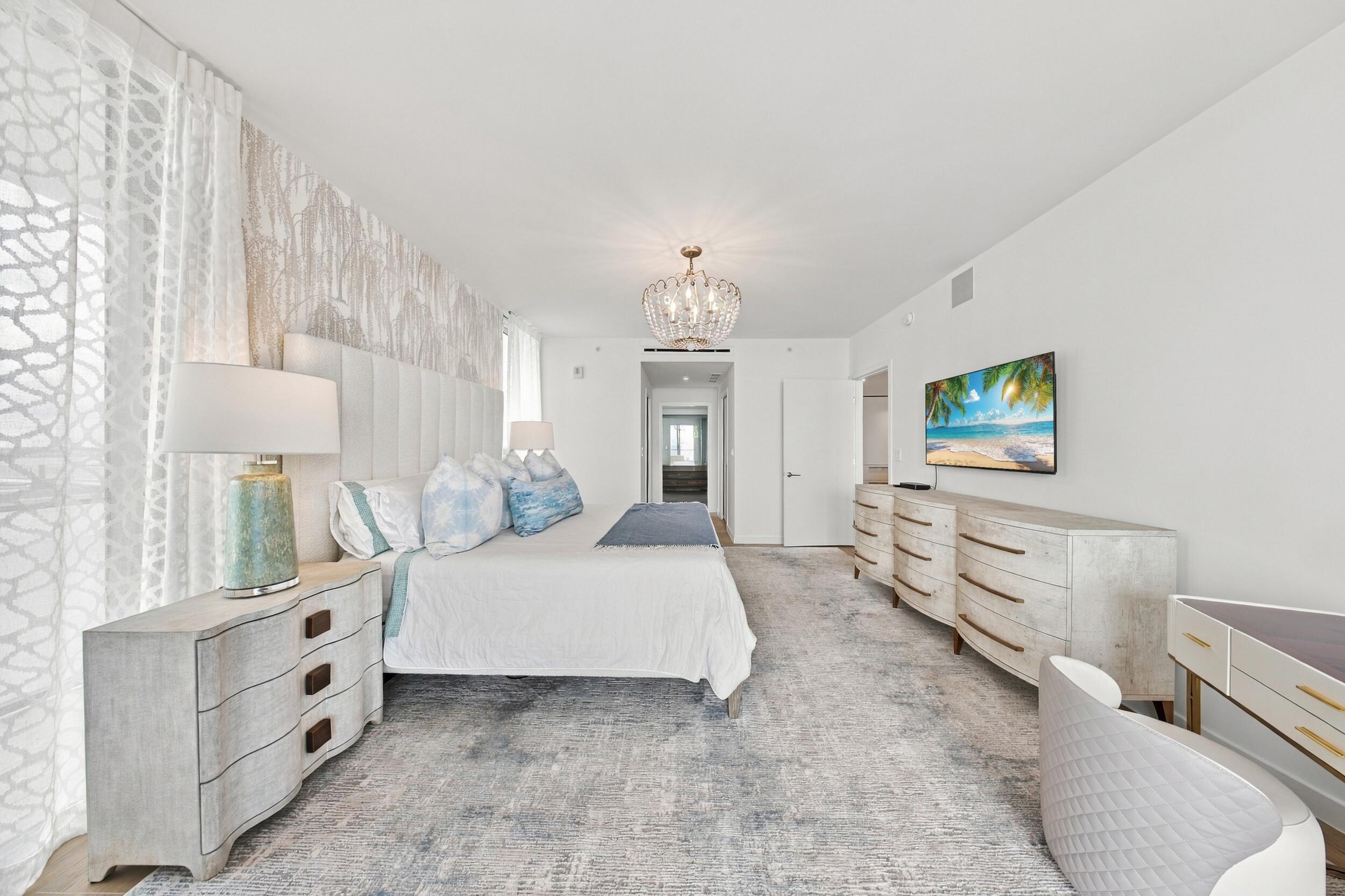 1116 N OCEAN Boulevard 1601