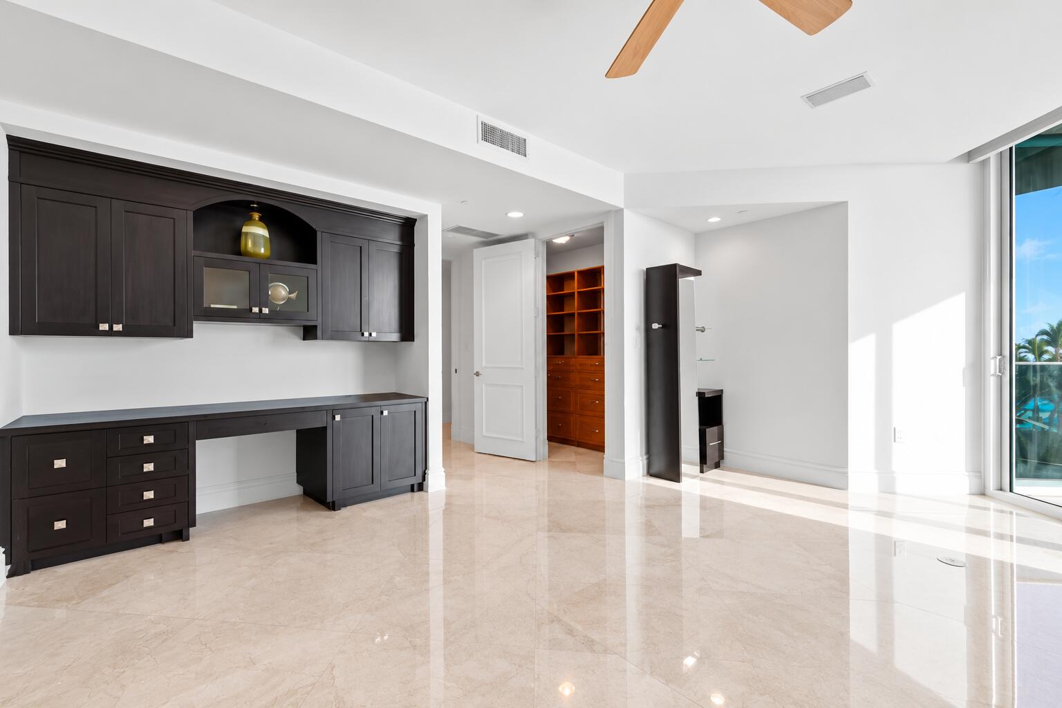 1600 S Ocean Boulevard 301
