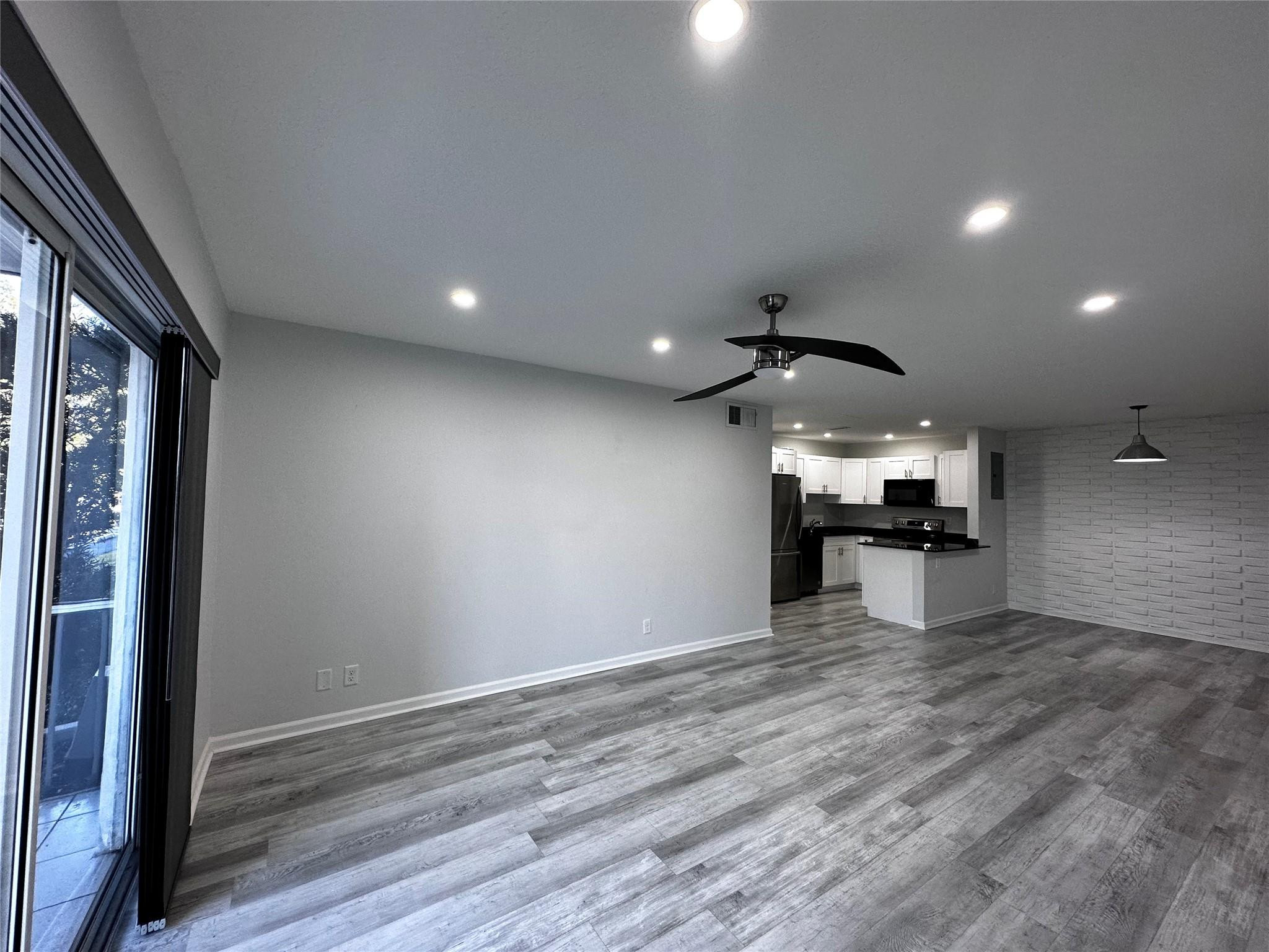 6295 Bay Club Drive 1