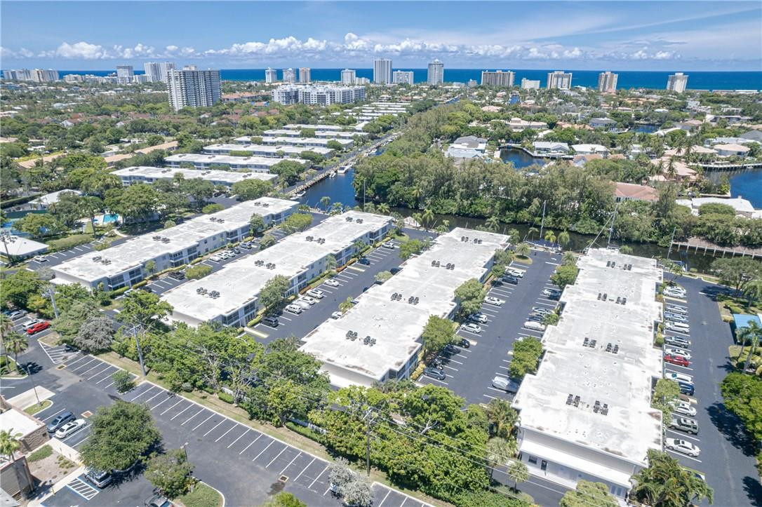 6295 Bay Club Drive 1