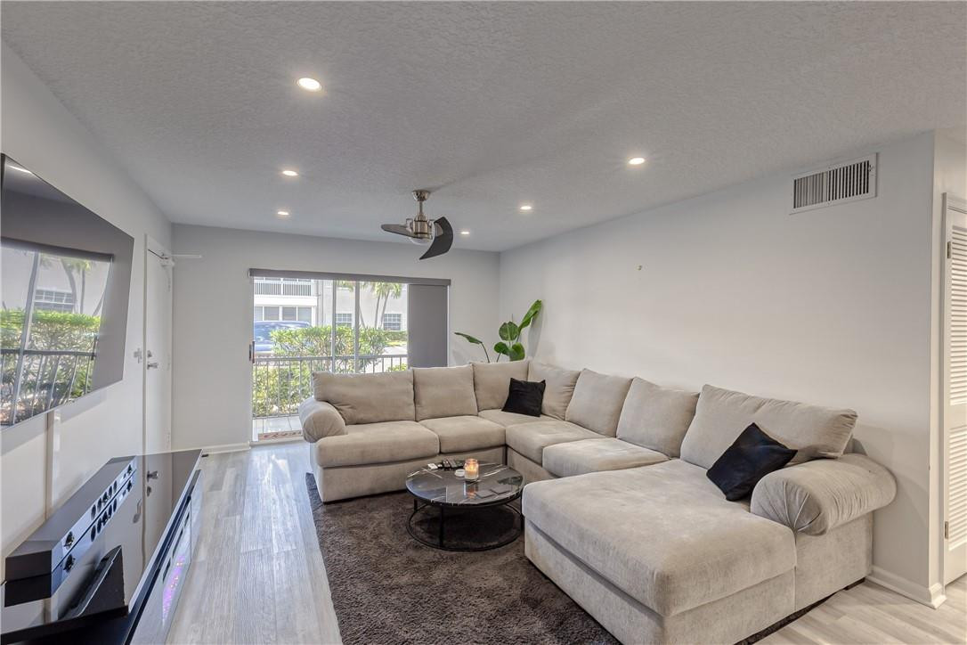 6295 Bay Club Drive 1