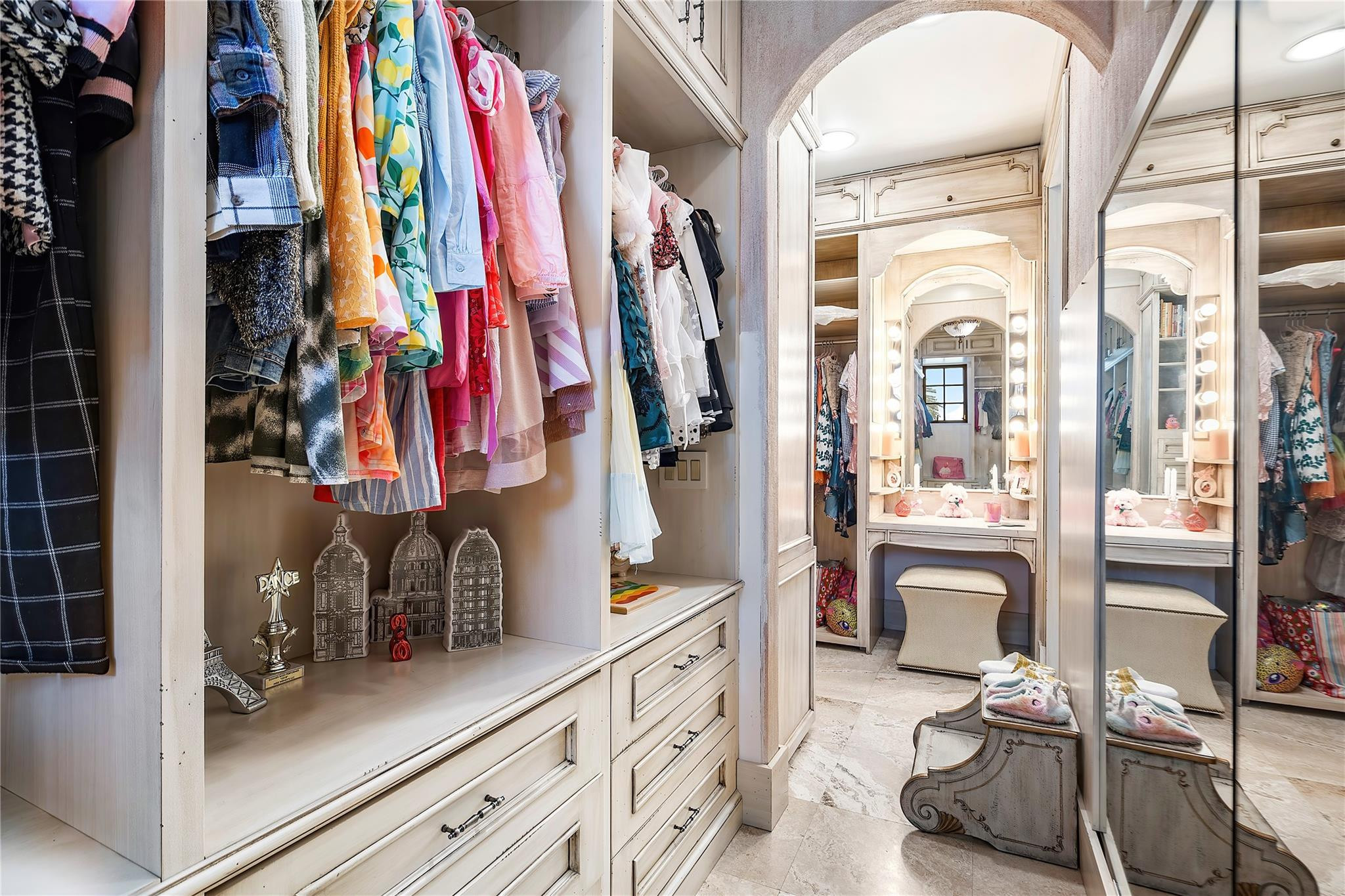 12704 Stonebrook Drive