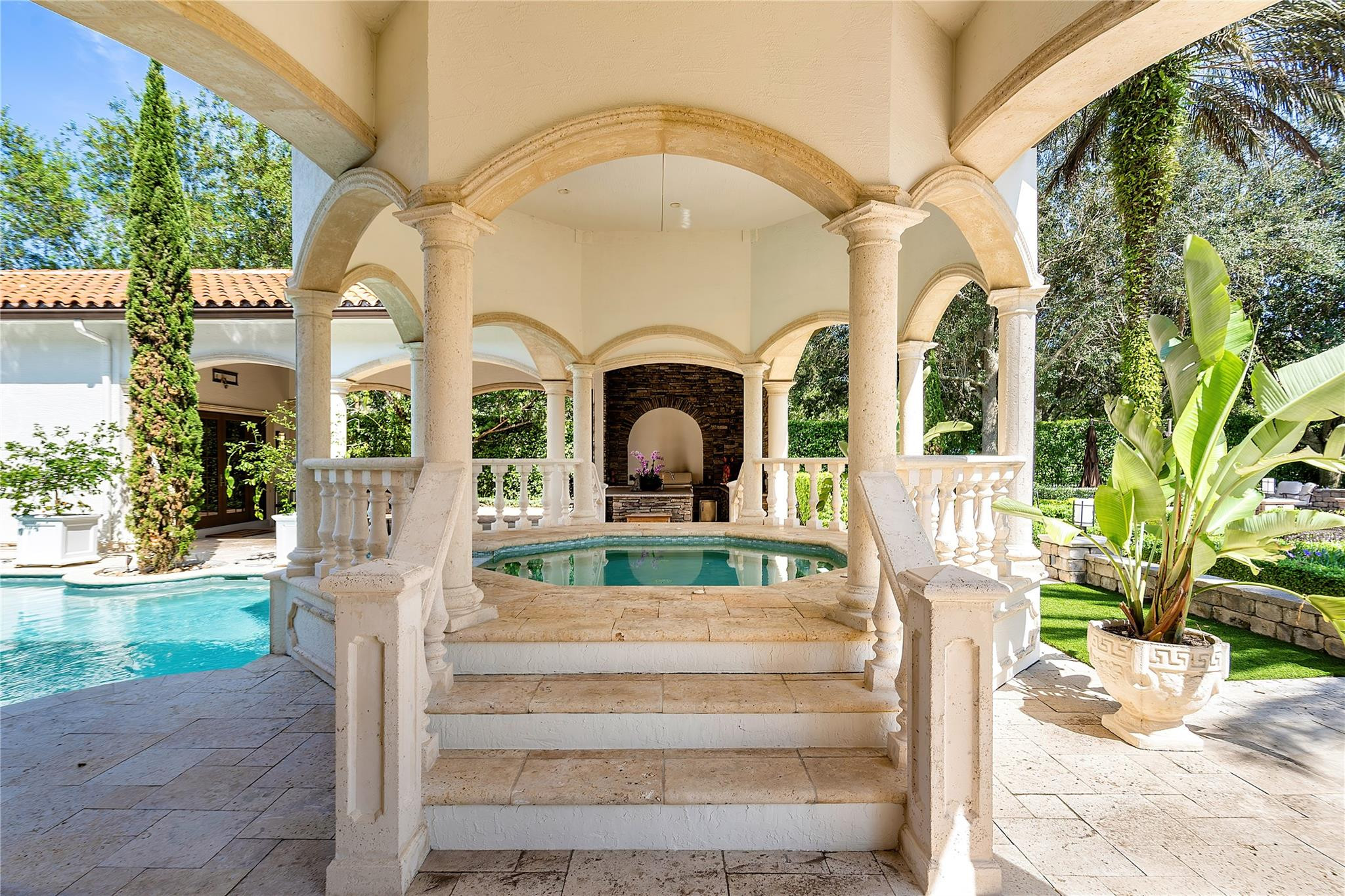 12704 Stonebrook Drive