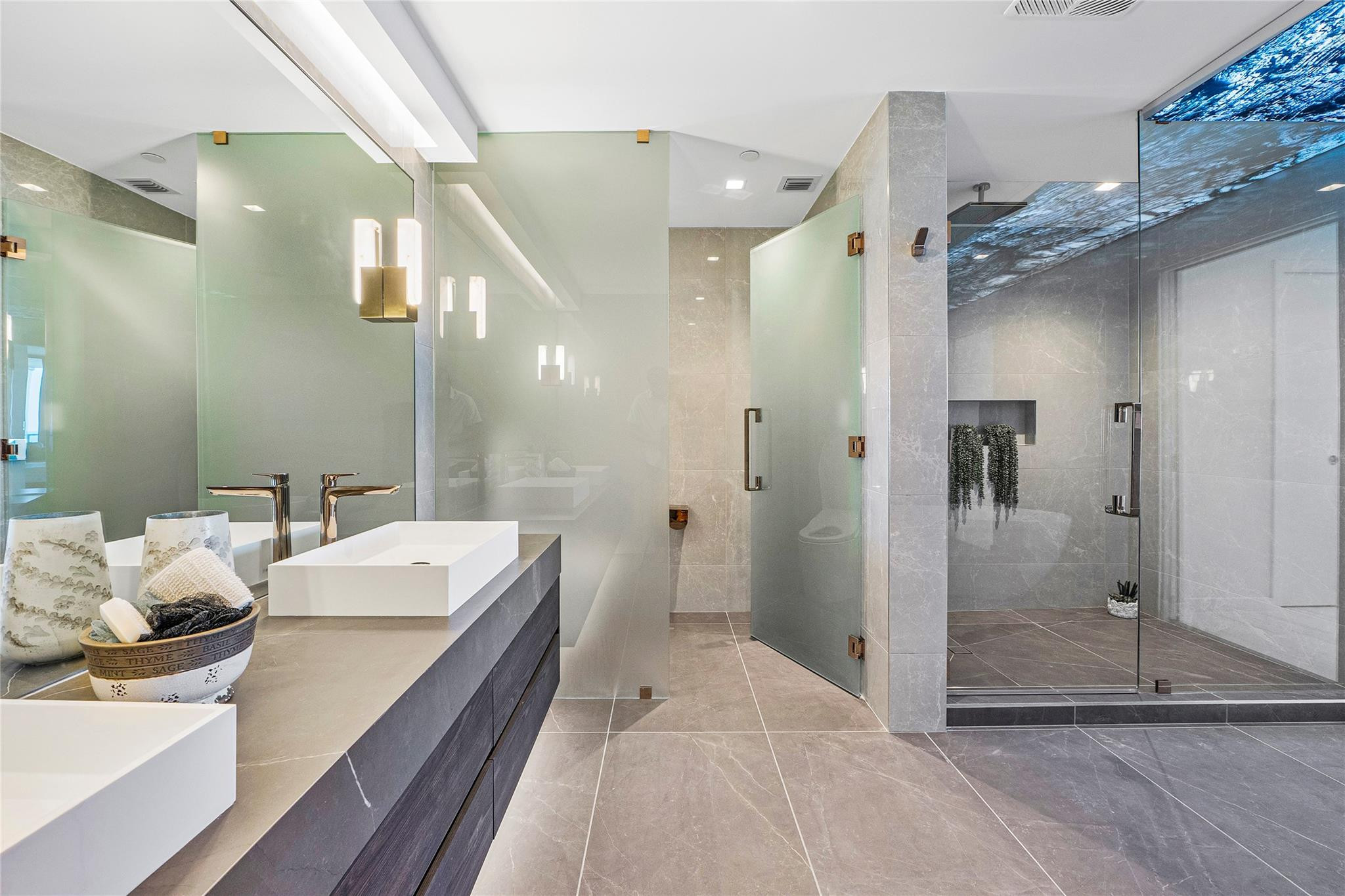 1116 N Ocean Boulevard 1604