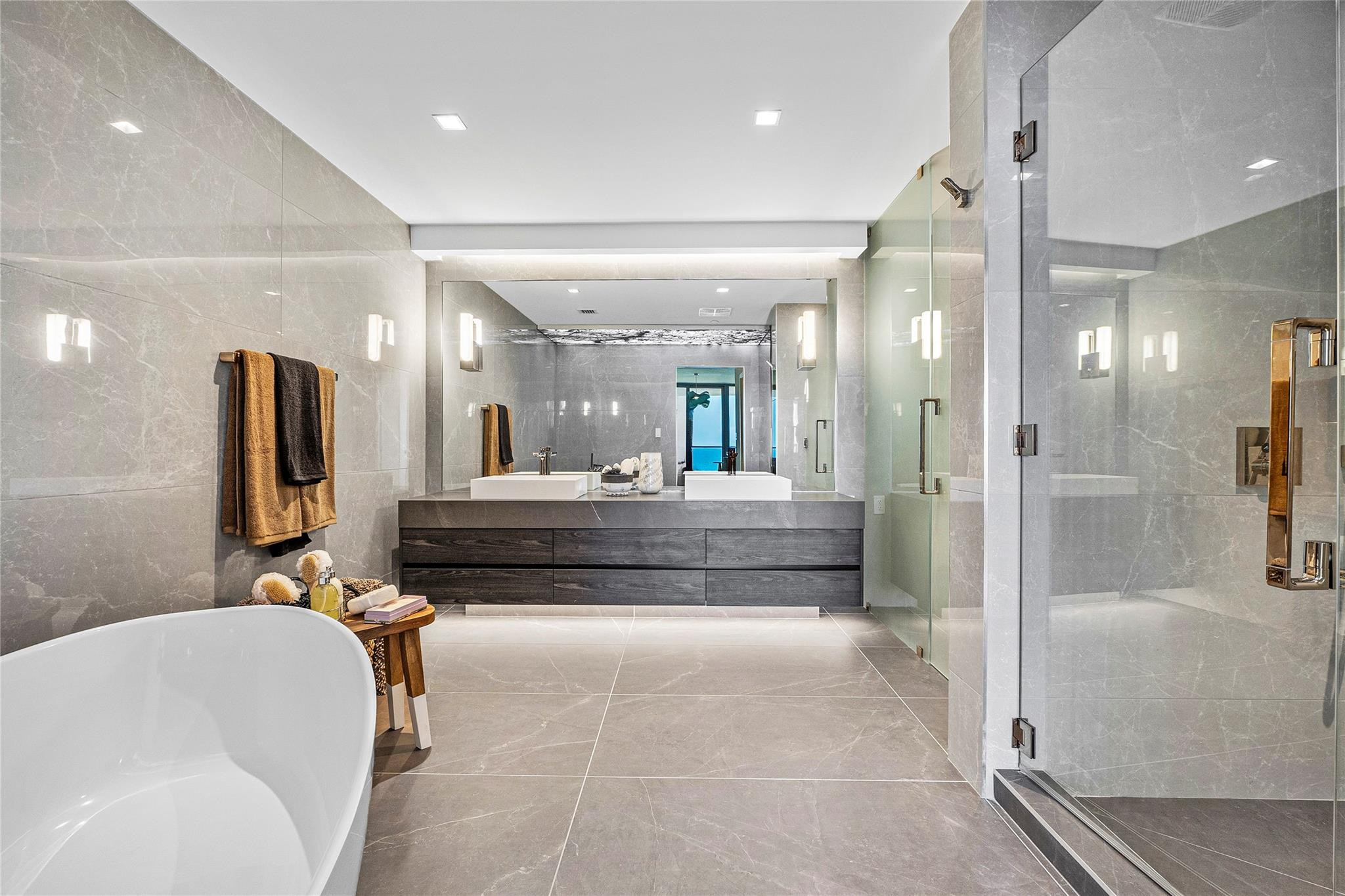 1116 N Ocean Boulevard 1604