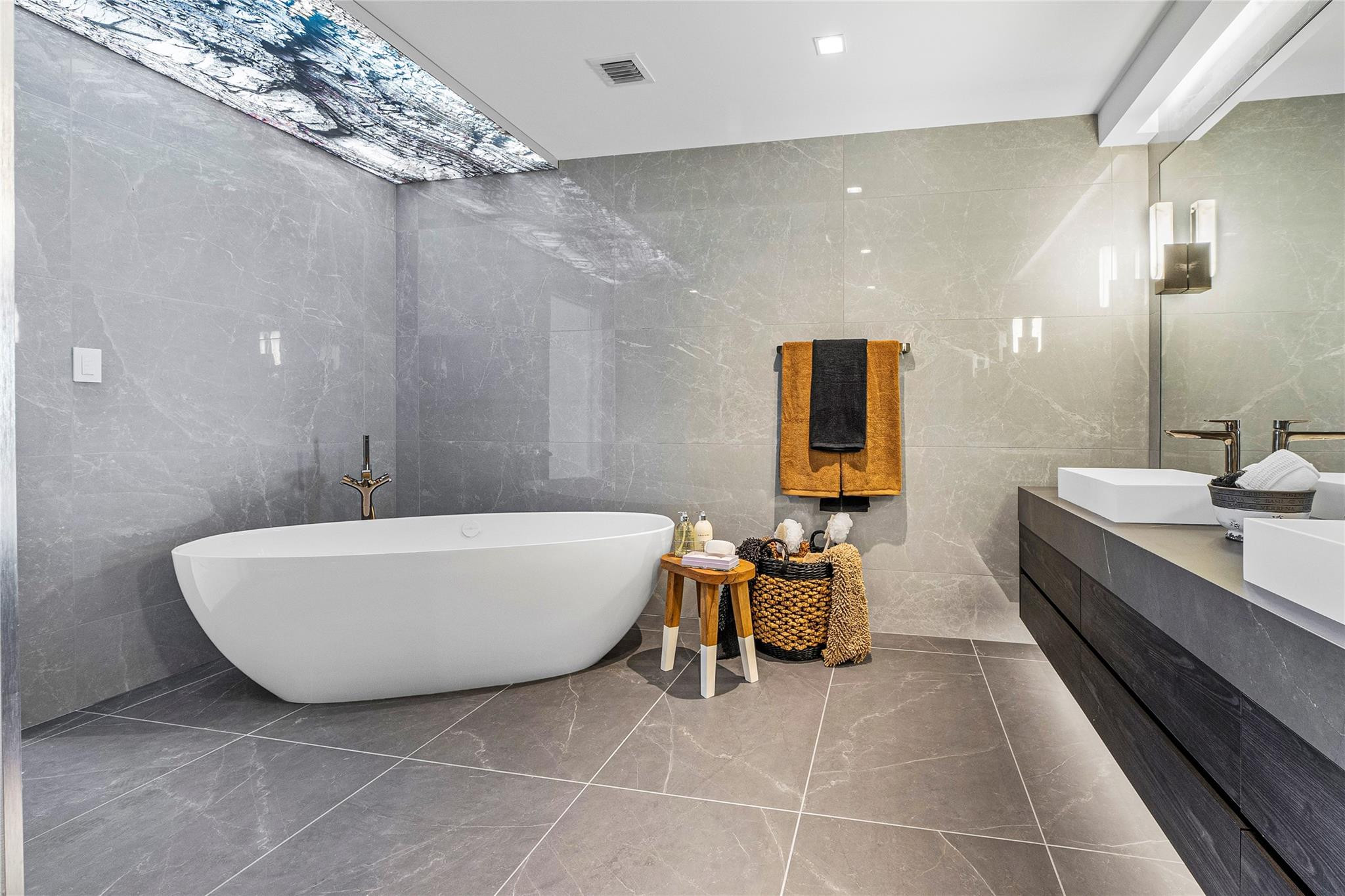 1116 N Ocean Boulevard 1604