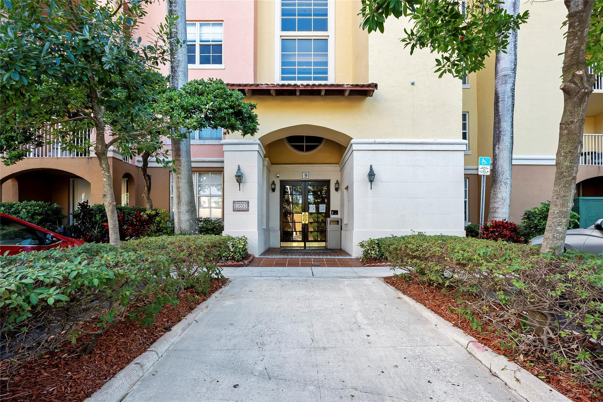 19501 E Country Club Drive 9102