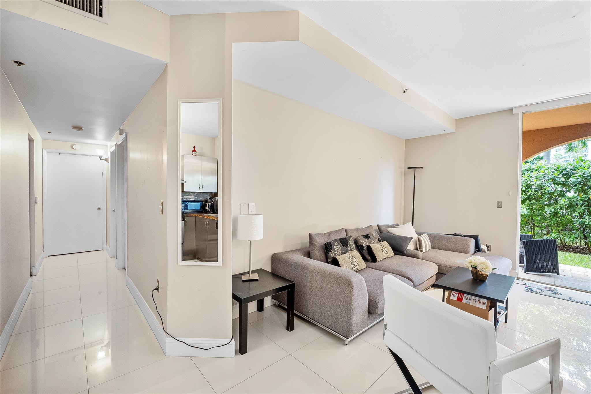 19501 E Country Club Drive 9102