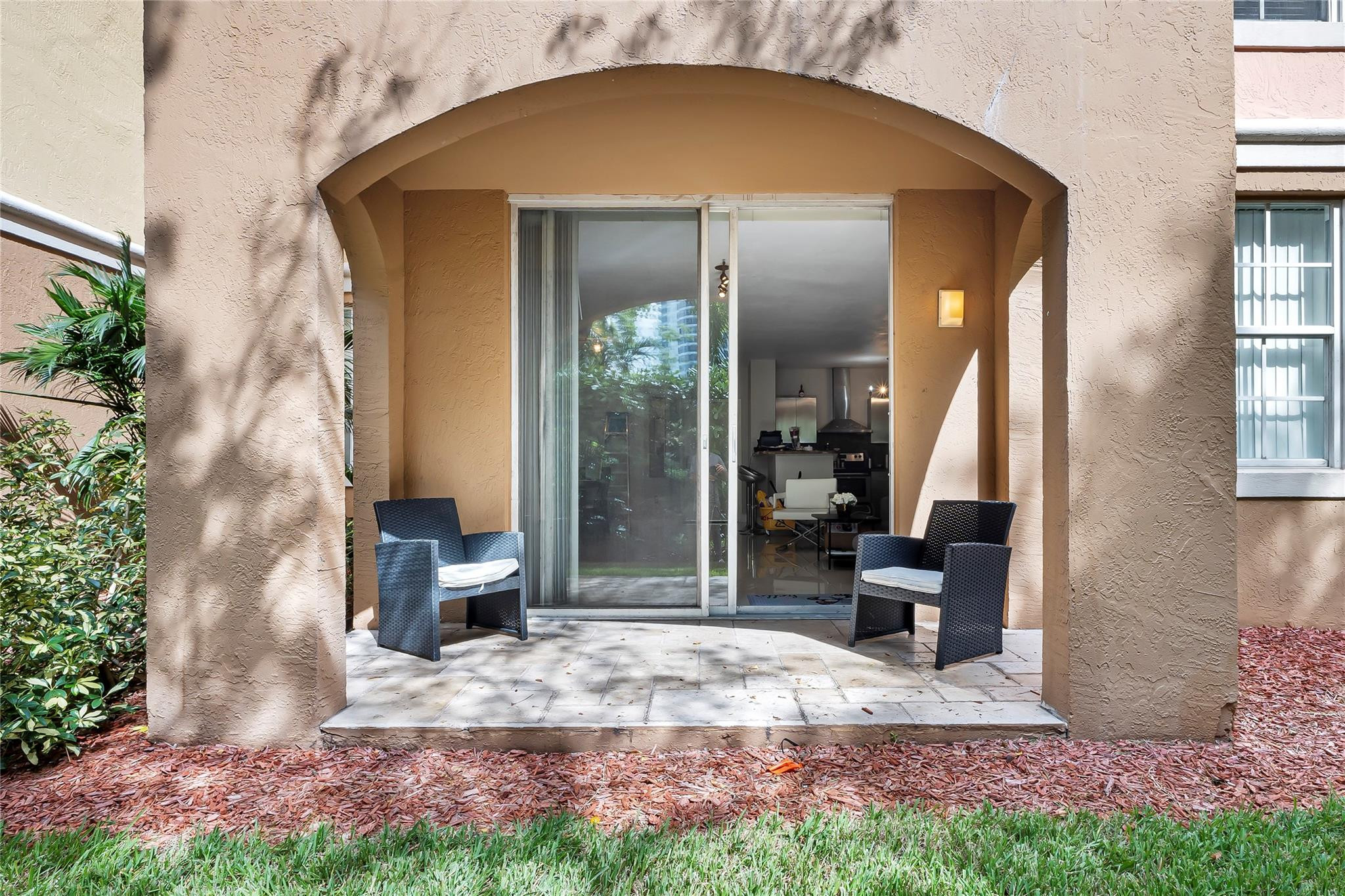 19501 E Country Club Drive 9102
