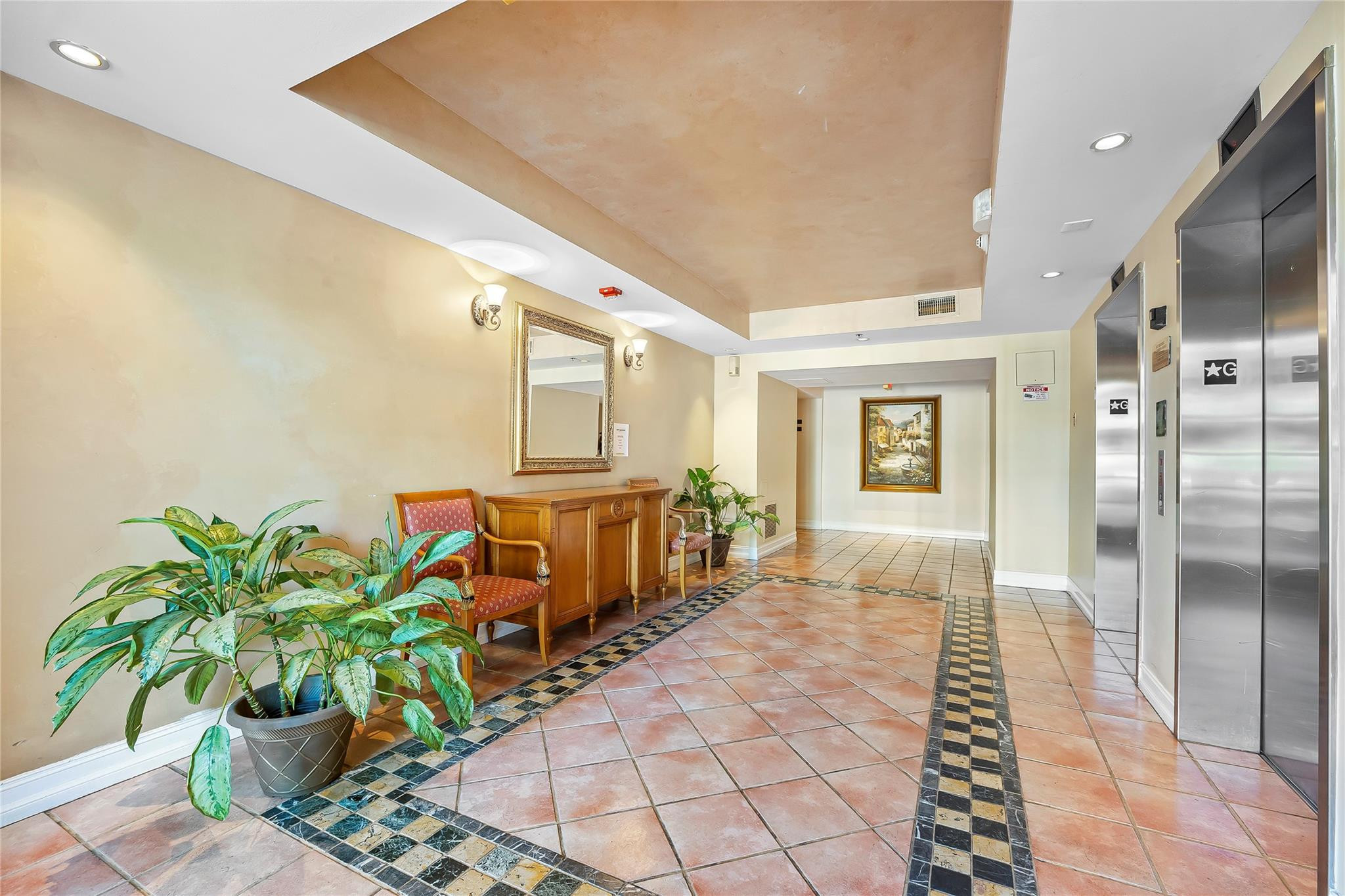 19501 E Country Club Drive 9102