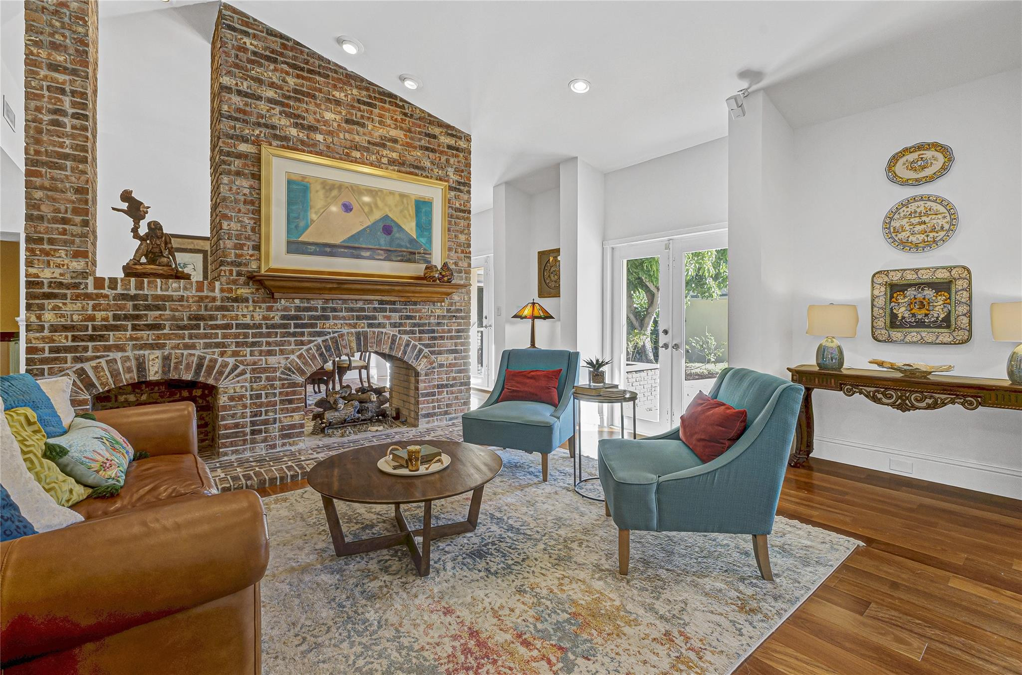 1241 N Rio Vista Boulevard