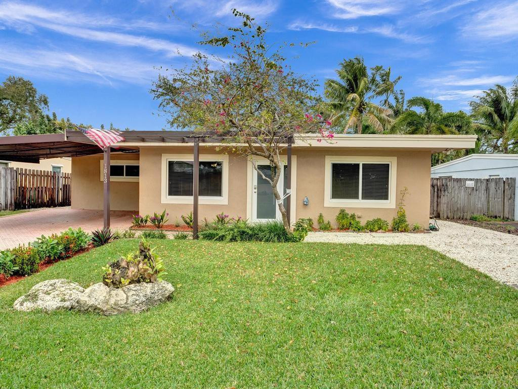 1813 SW 14th Court