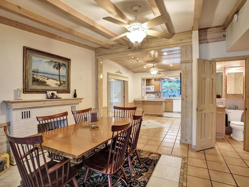 1813 SW 14th Court