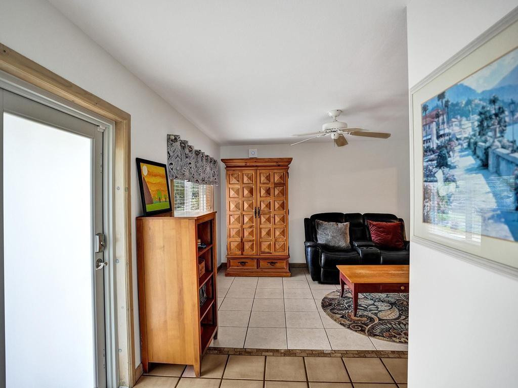 1813 SW 14th Court