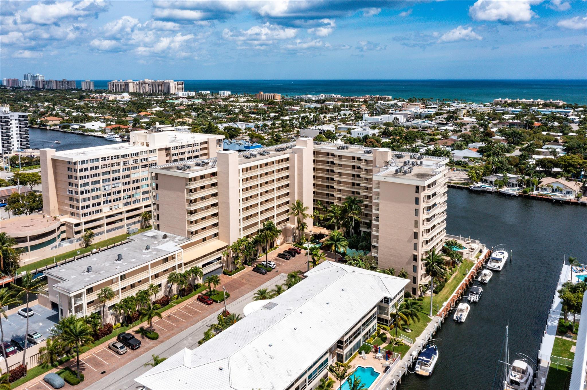 3100 NE 48th Street 305