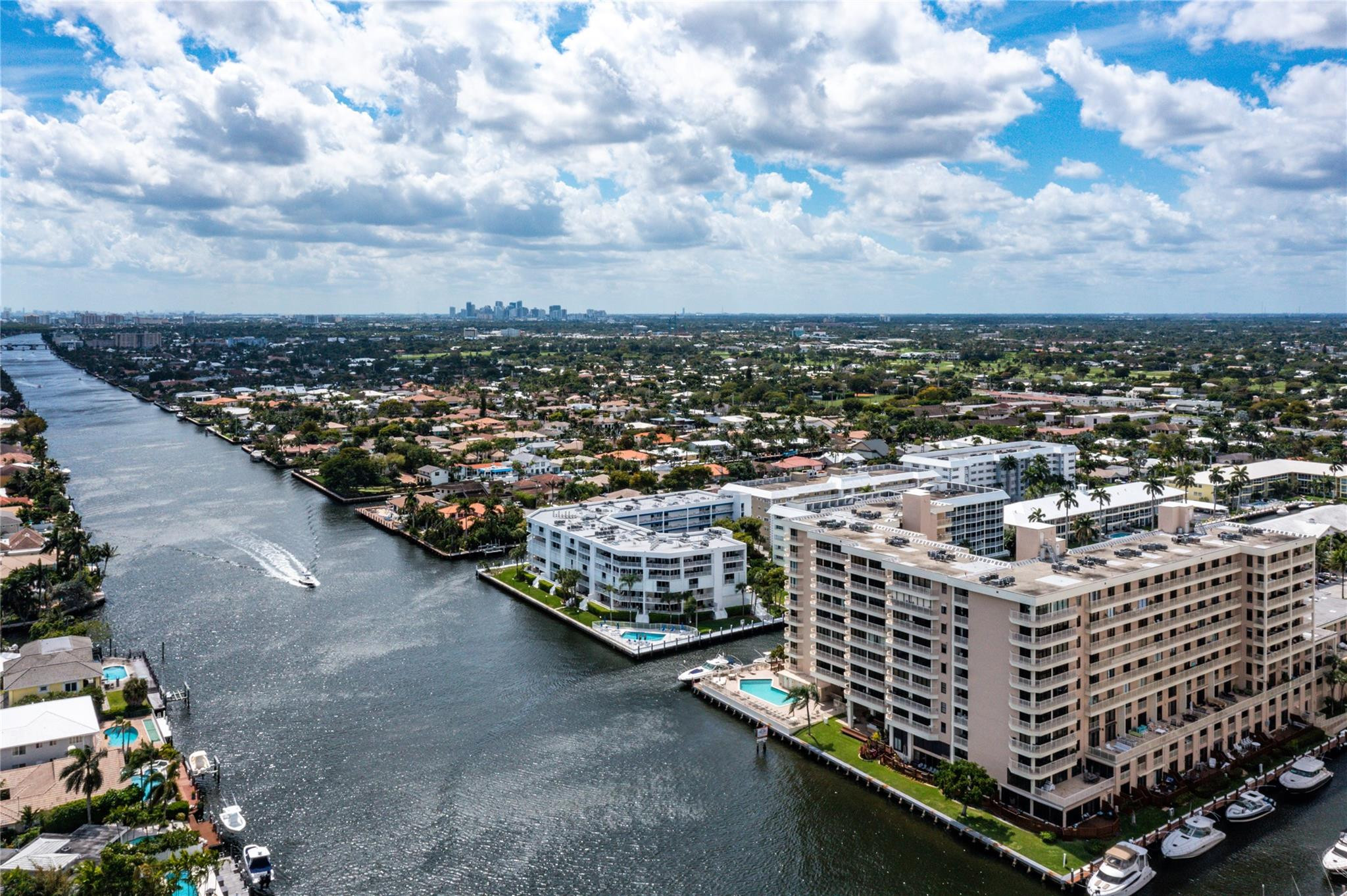 3100 NE 48th Street 305