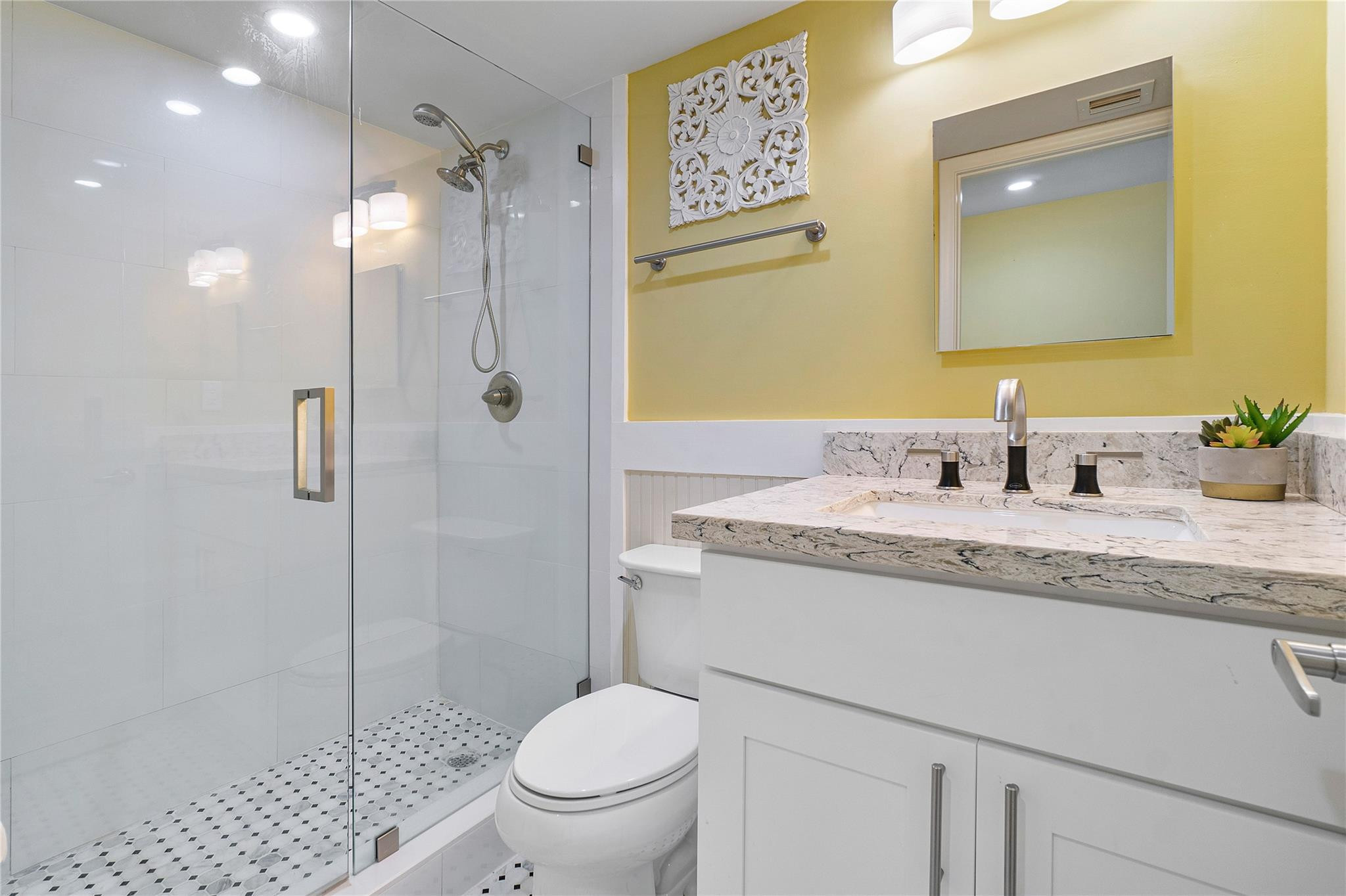 3100 NE 48th Street 305