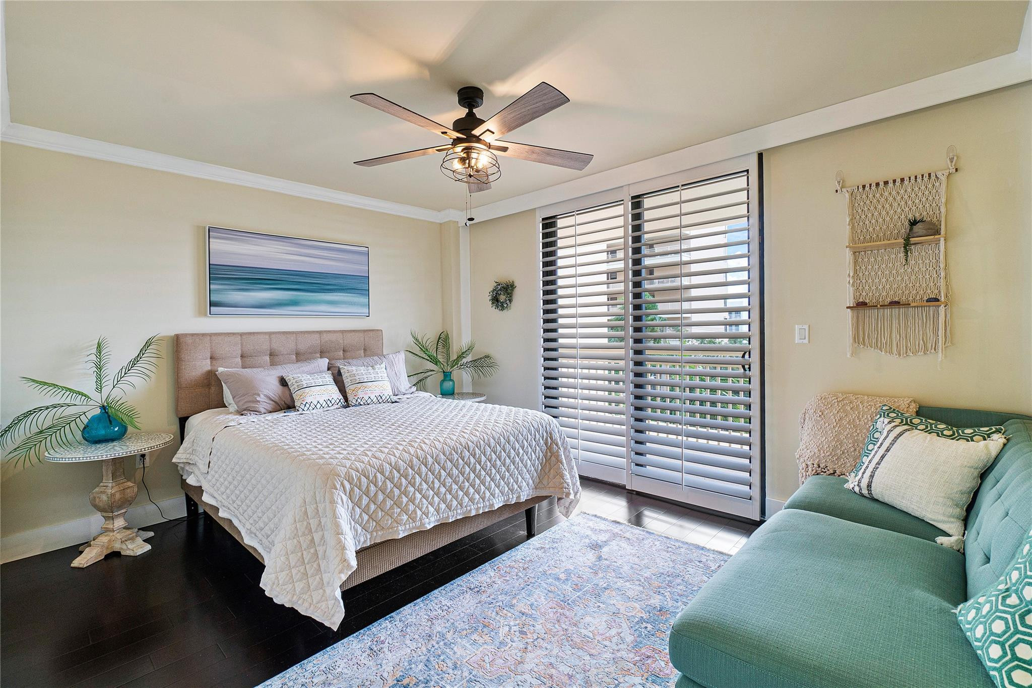 3100 NE 48th Street 305