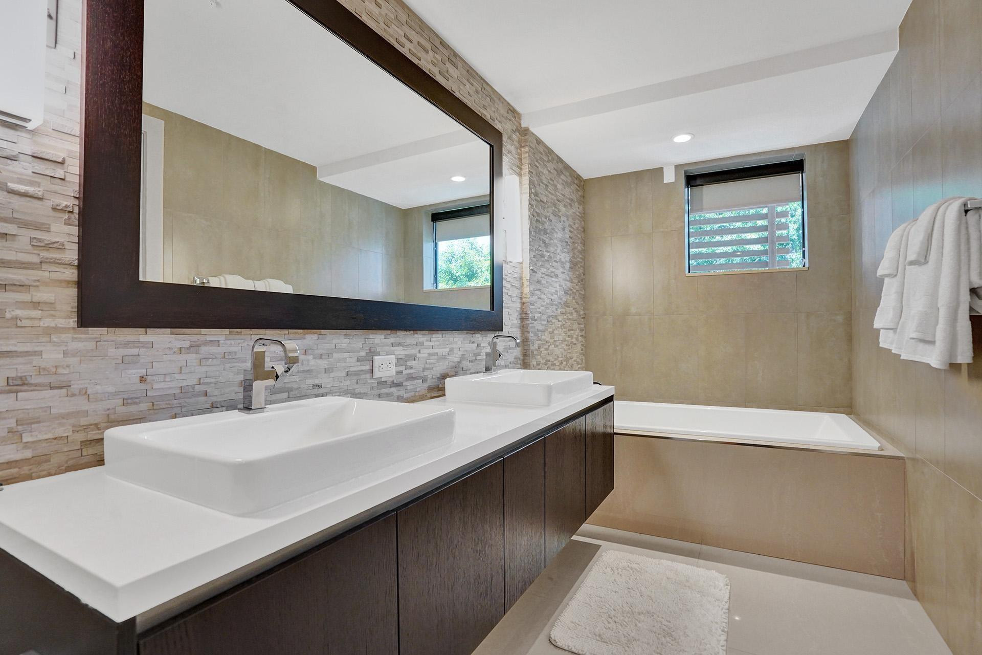 3040 N Ocean Boulevard N205