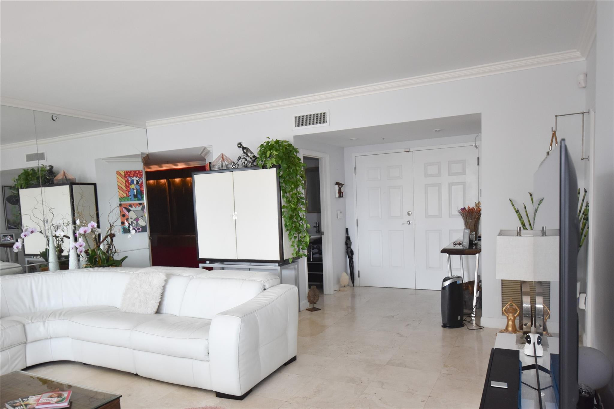 100 S Birch Road 702E