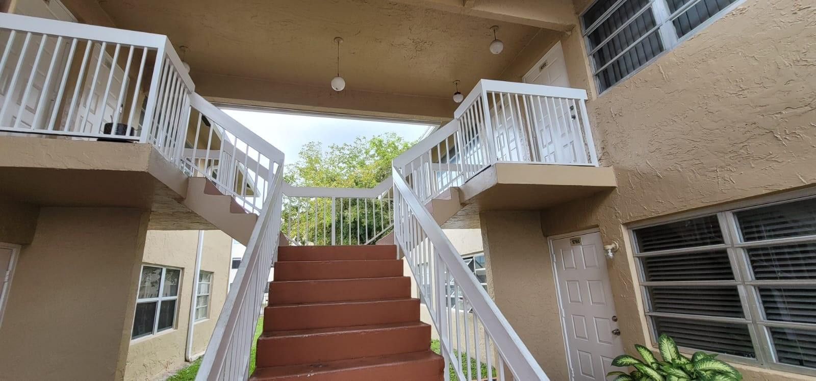 10164 Twin Lakes Drive 13F