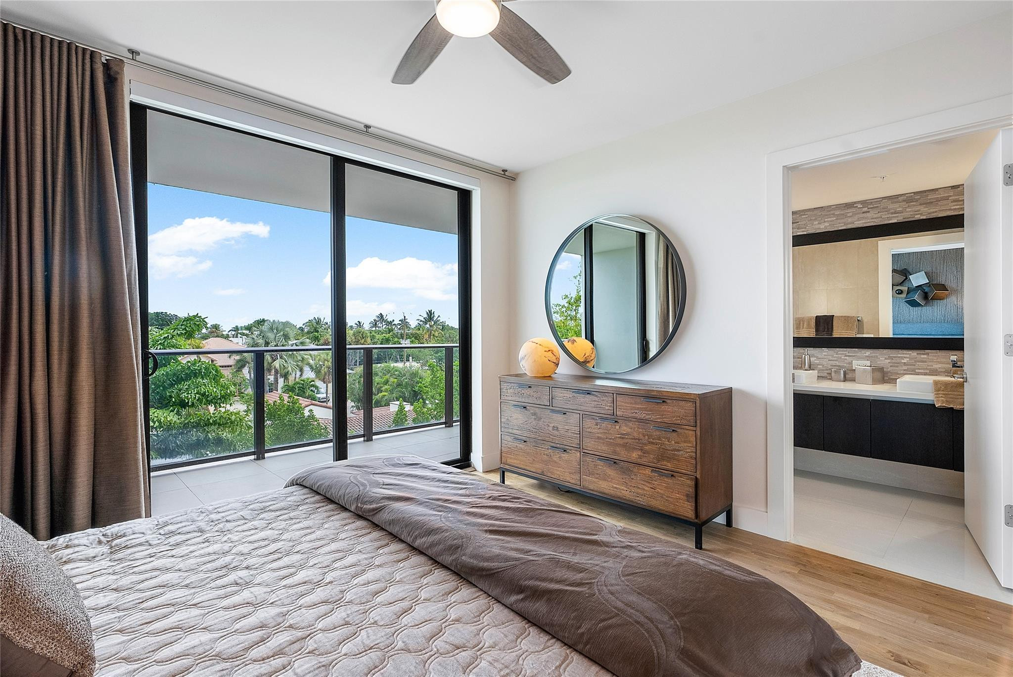 3030 N Ocean S203
