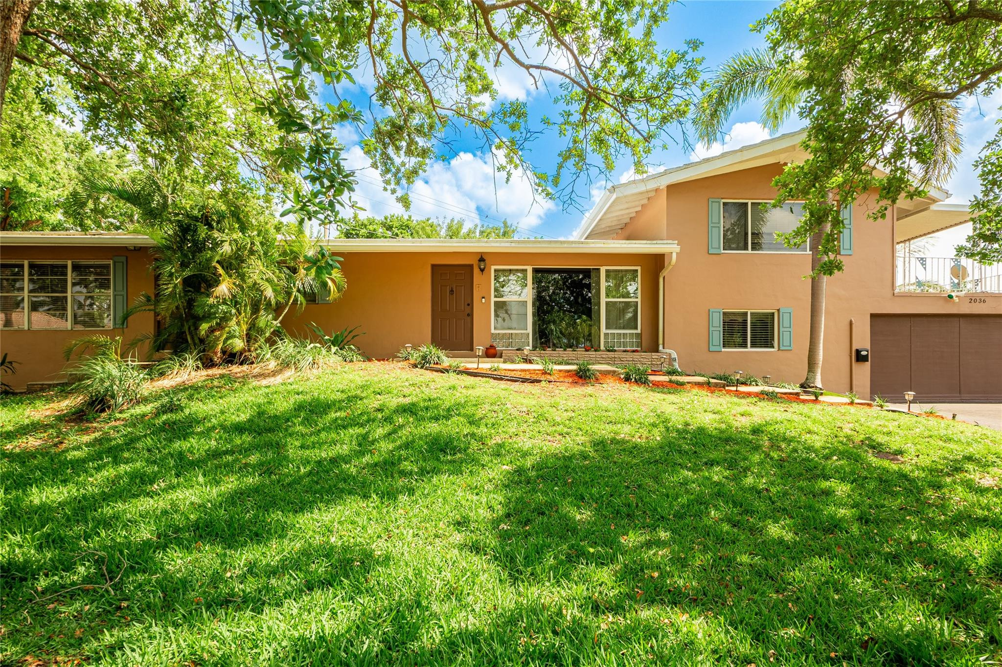 2036 NE 21st Avenue