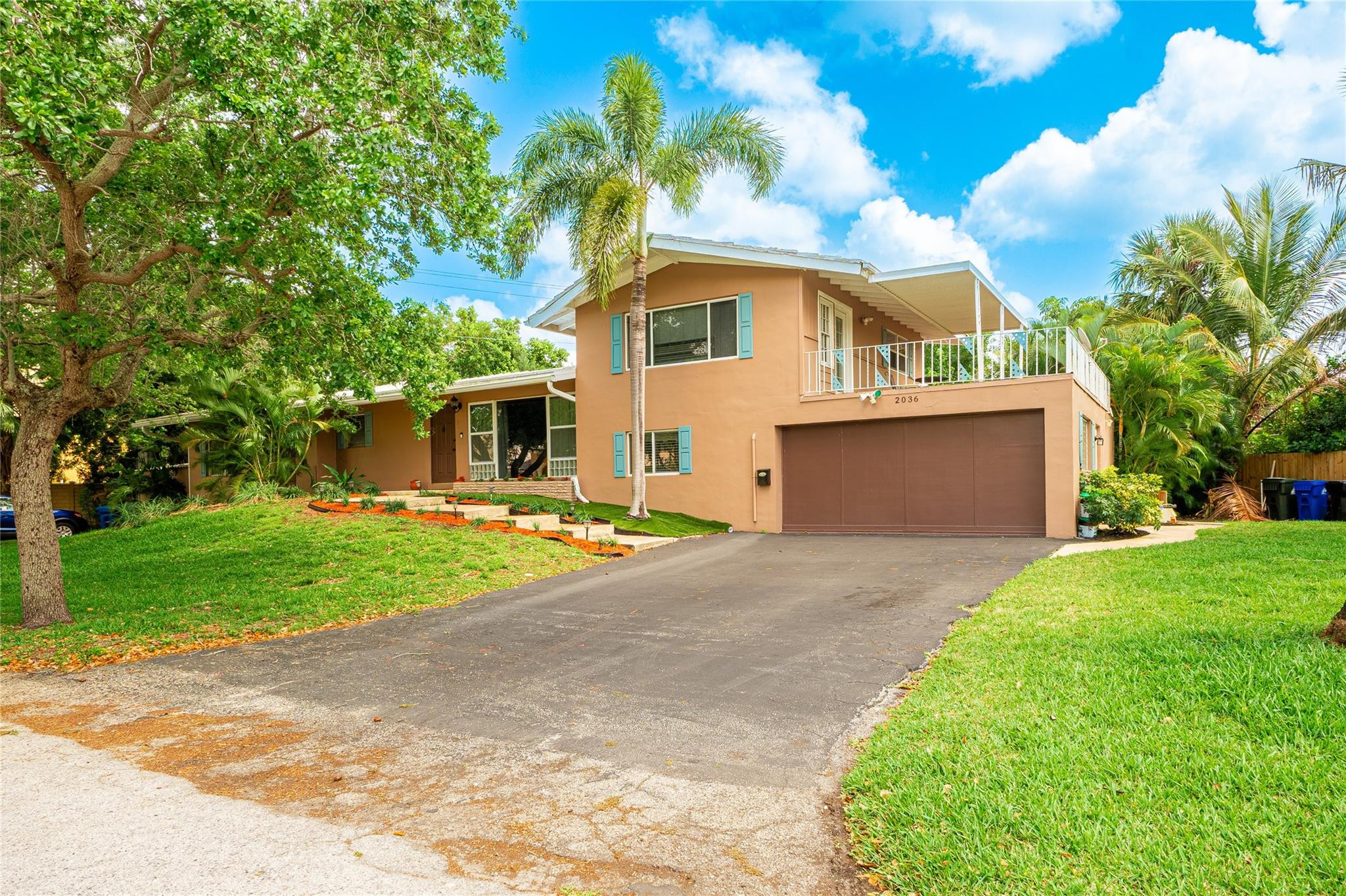 2036 NE 21st Avenue