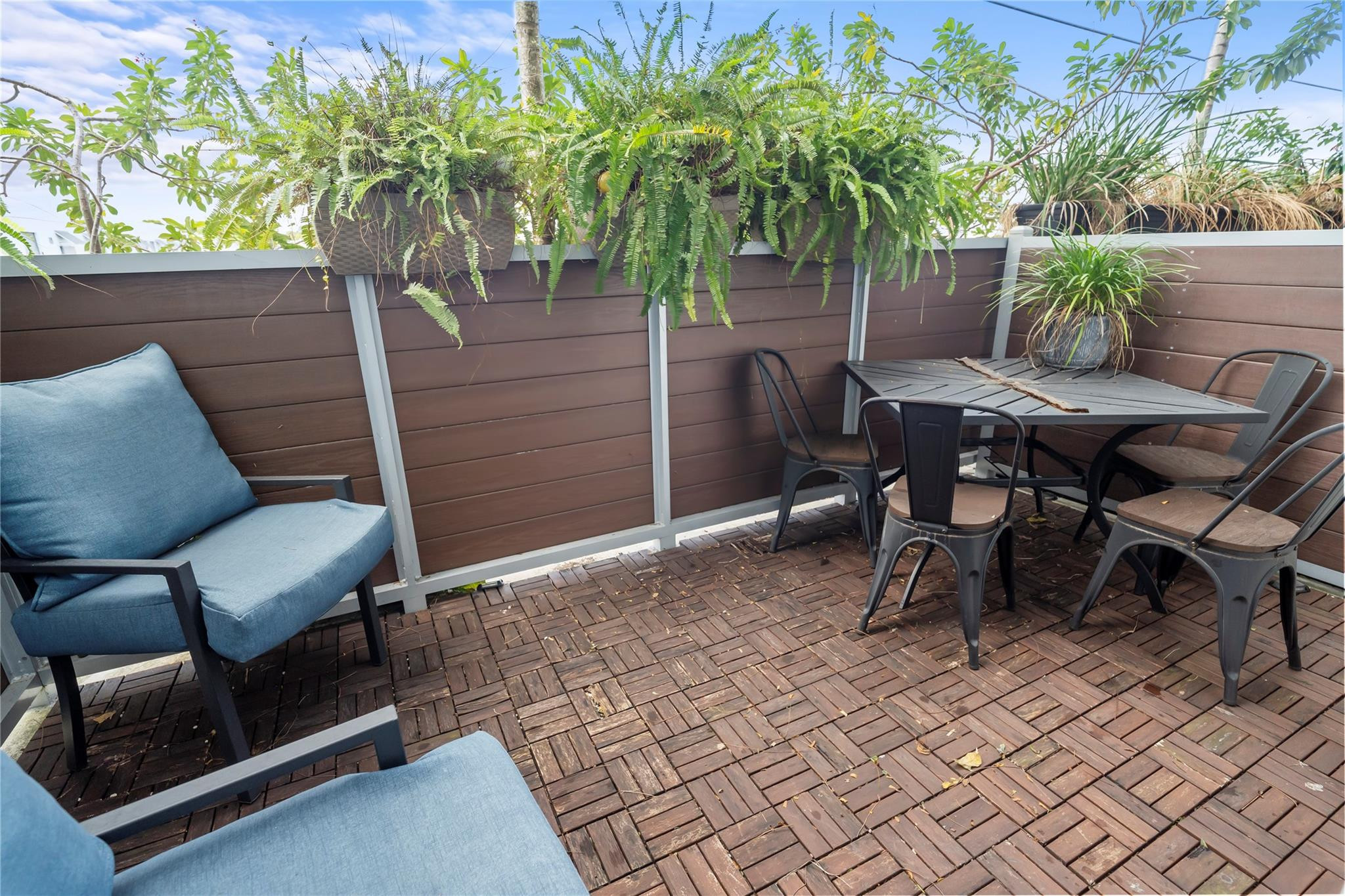 410 NE 36th Street