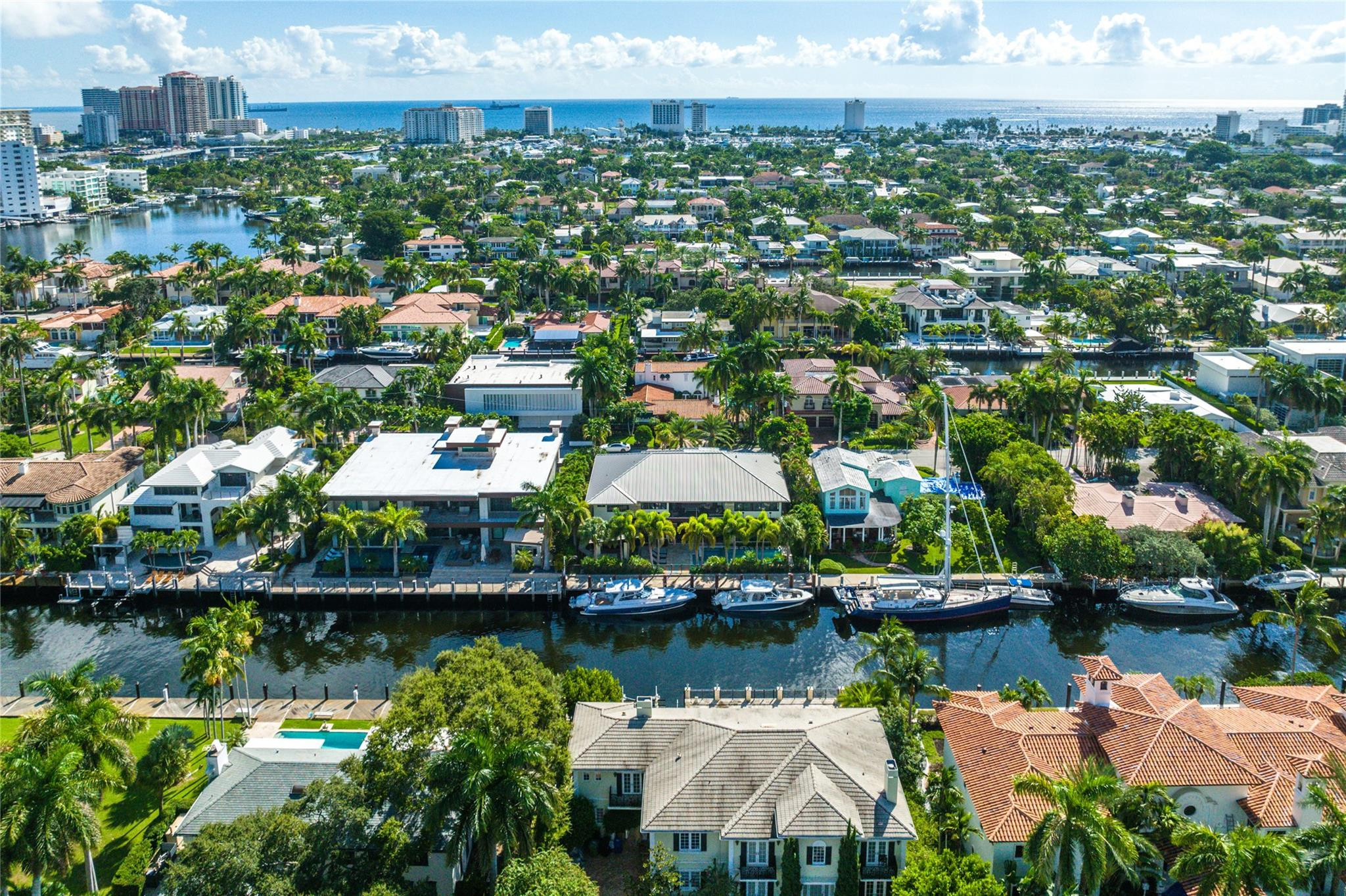 615 Royal Plaza Drive