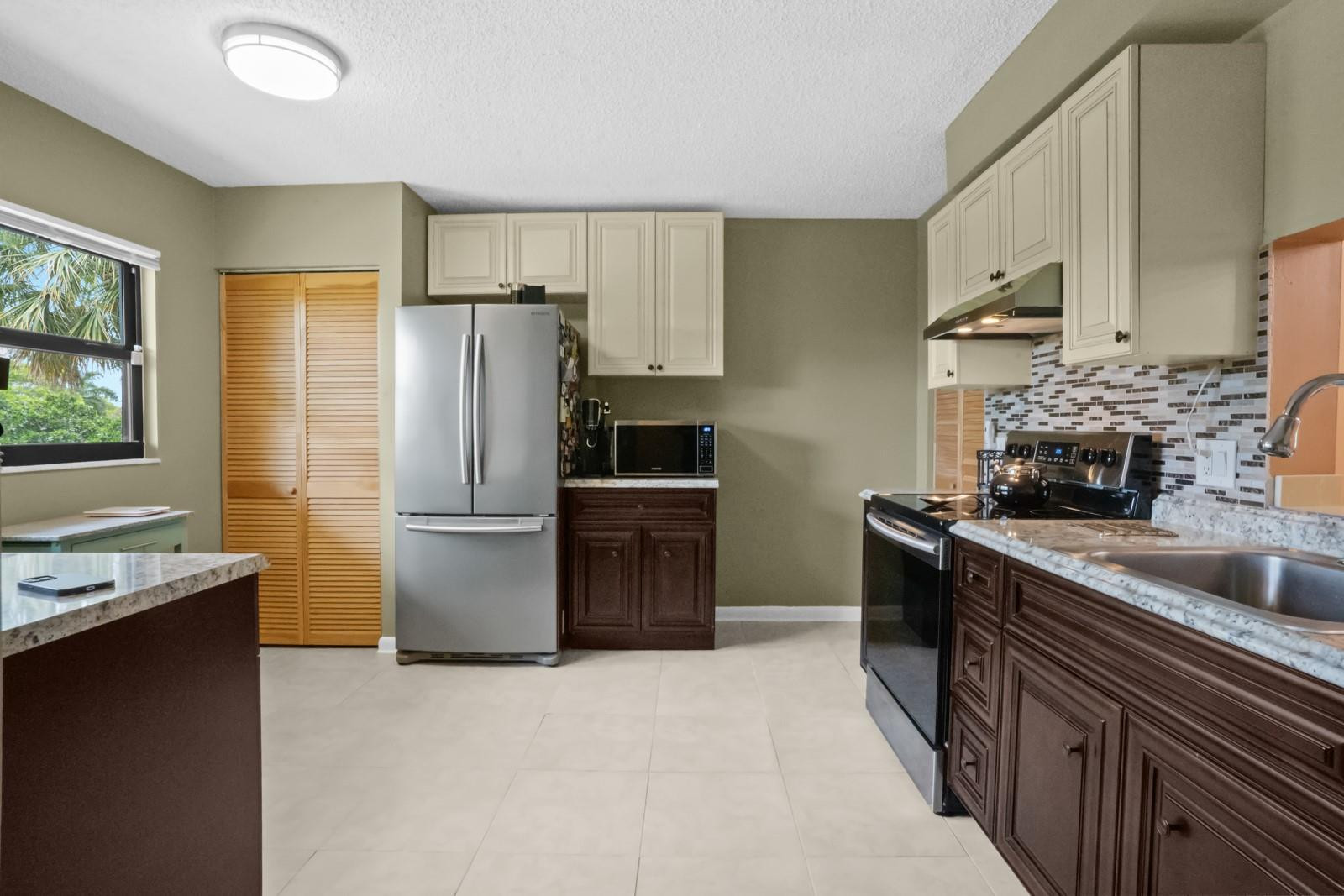 1734 Hammock Boulevard 302
