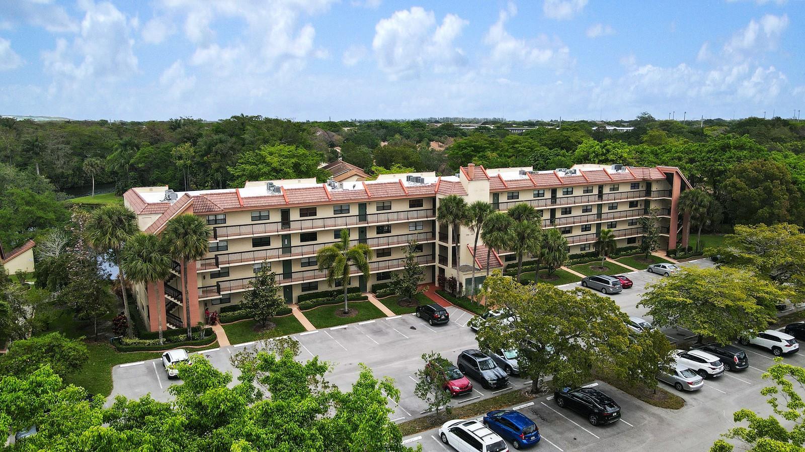 1734 Hammock Boulevard 302