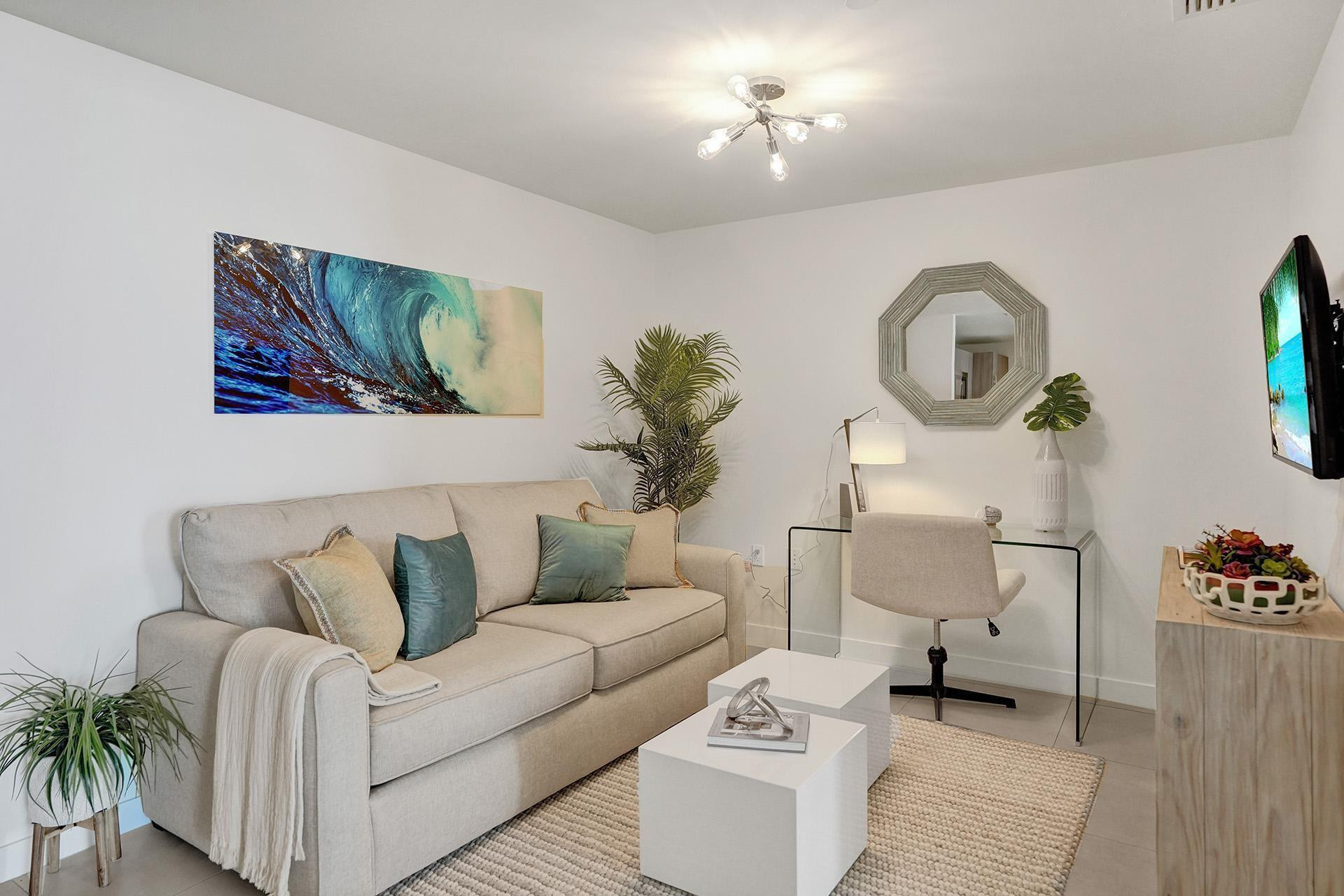 401 N Birch Road 702