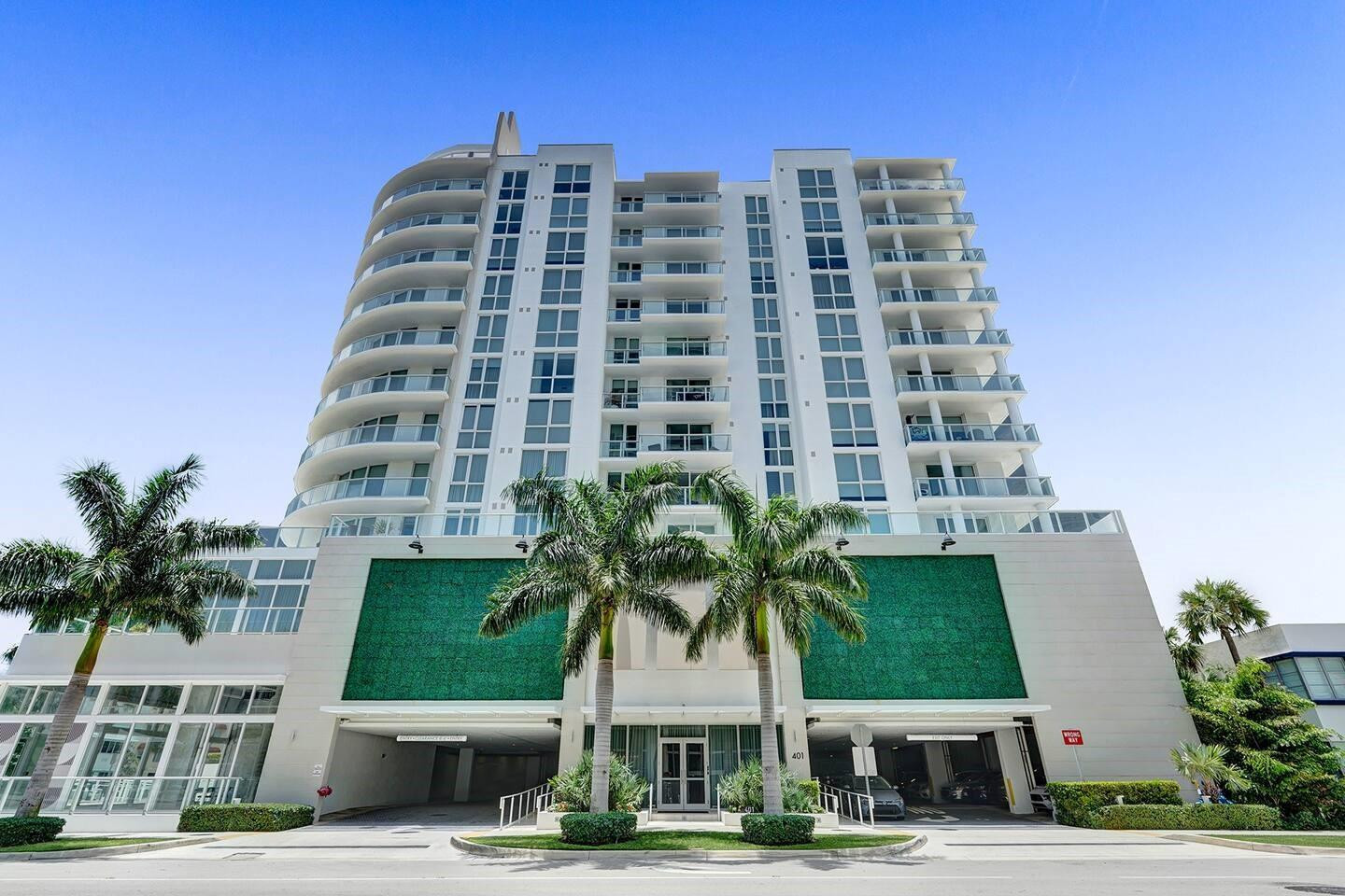401 N Birch Road 702