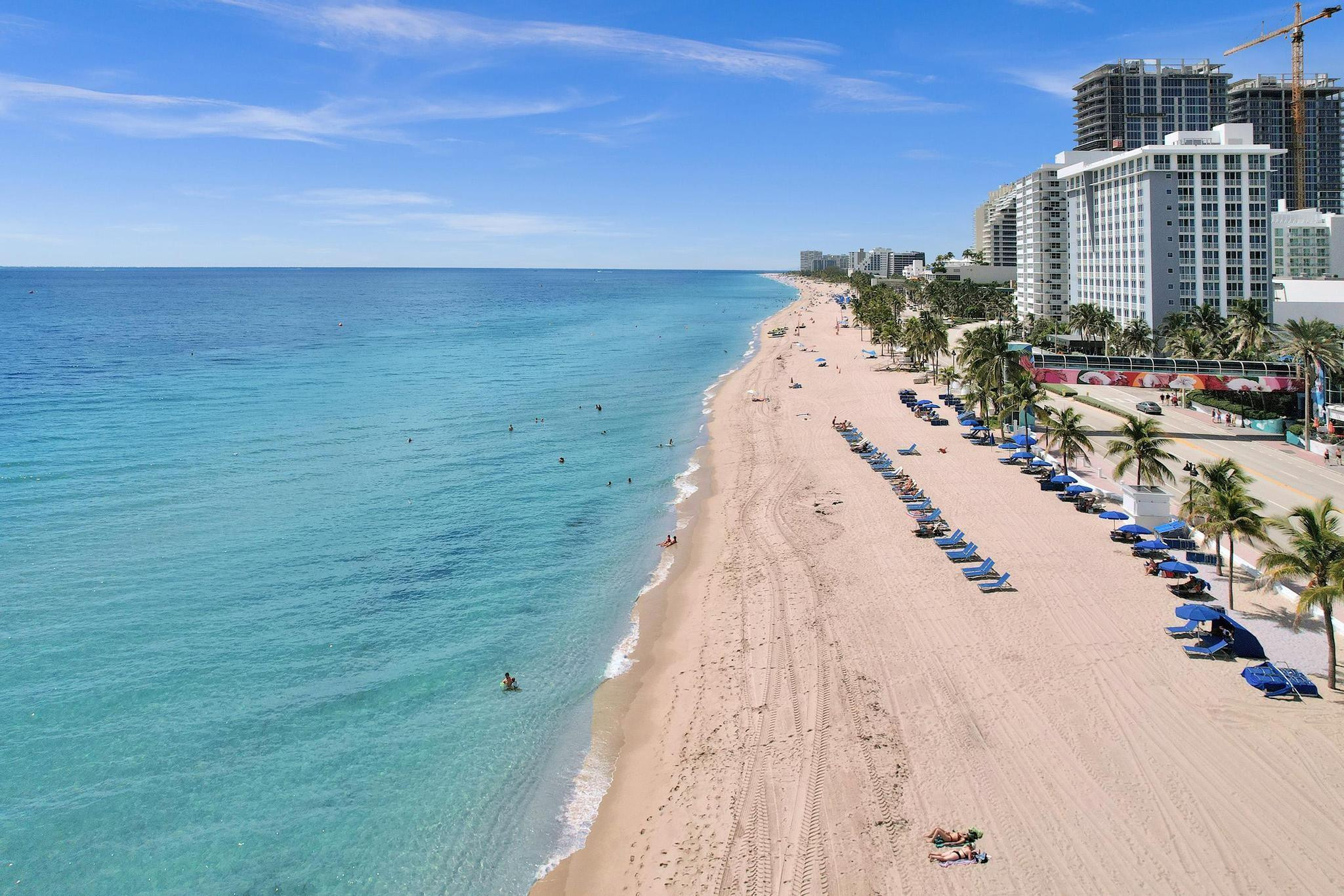 401 N Birch Road 702