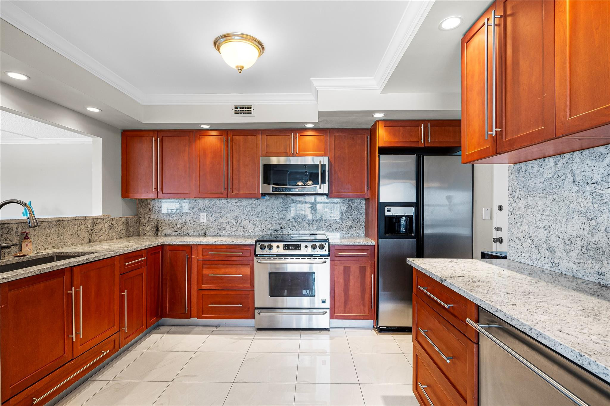 3410 Galt Ocean Drive 609N