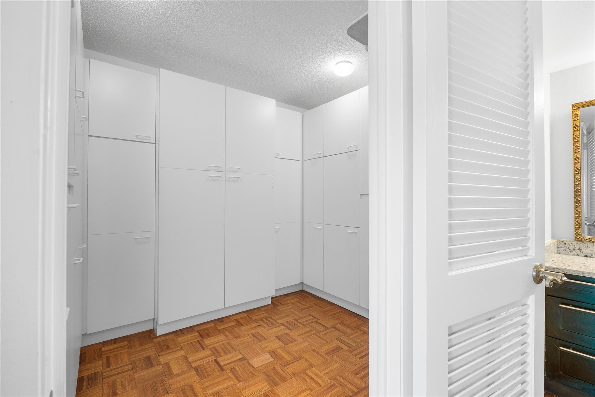 3410 Galt Ocean Drive 609N