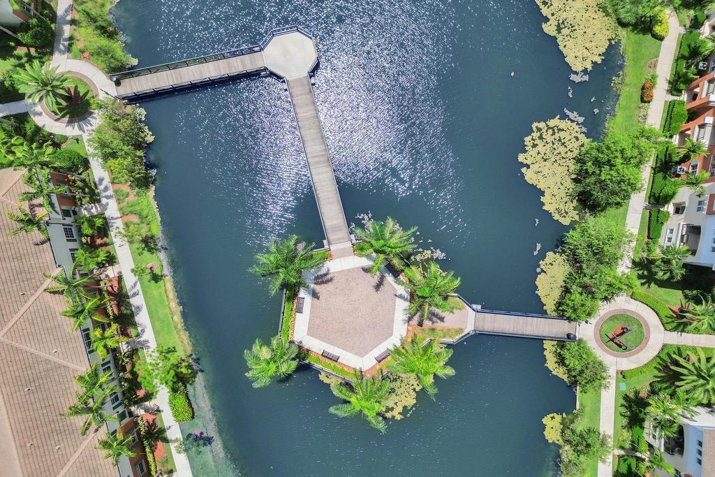 184 SW 6th Court 184