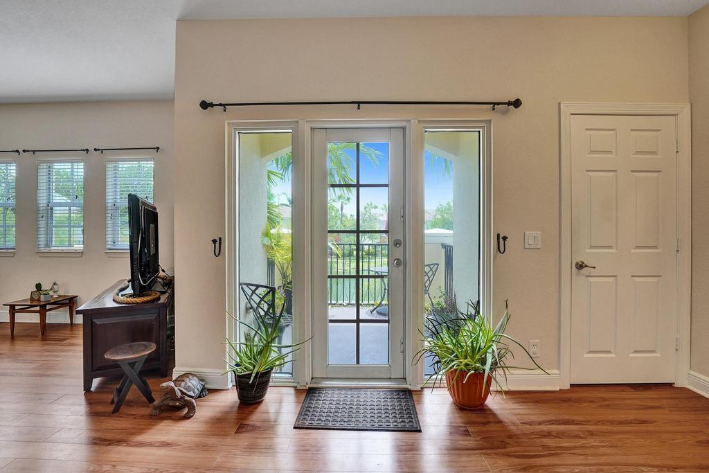 184 SW 6th Court 184