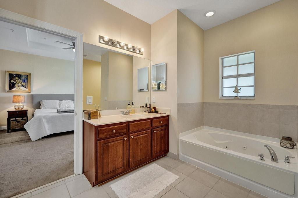 184 SW 6th Court 184