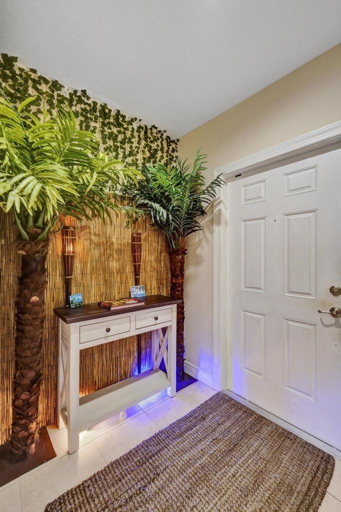 184 SW 6th Court 184