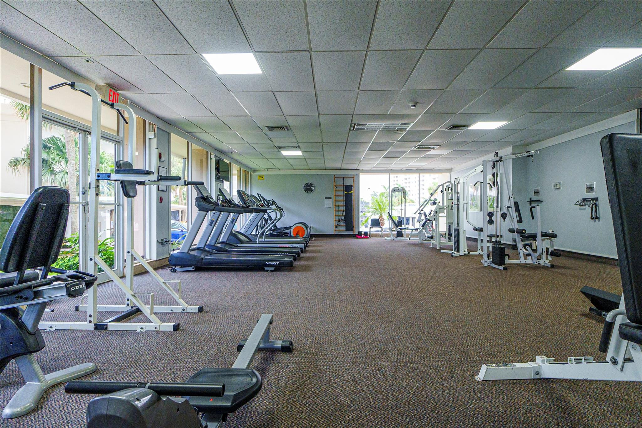 300 Bayview Drive 404