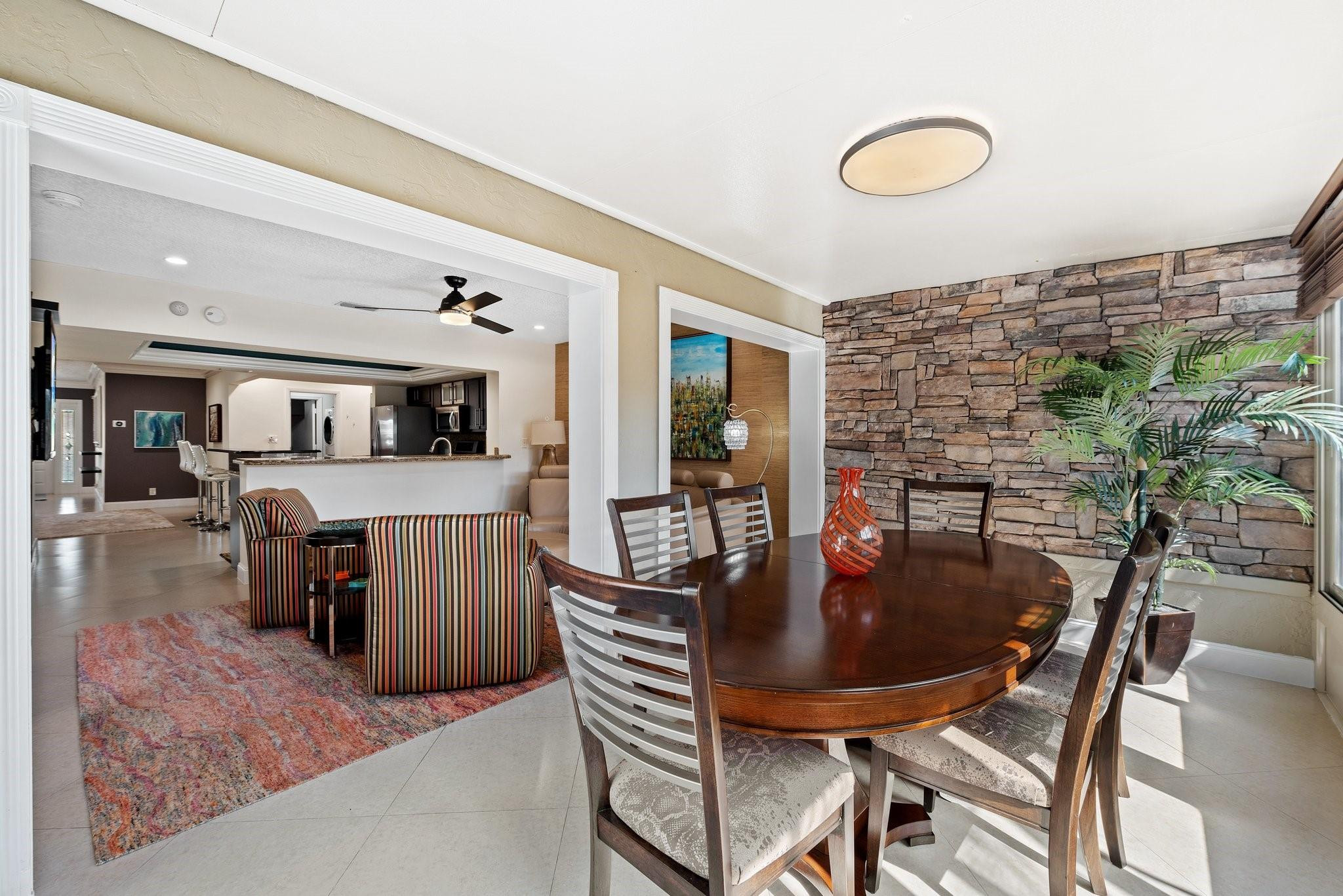 2200 NE 36th Street 1