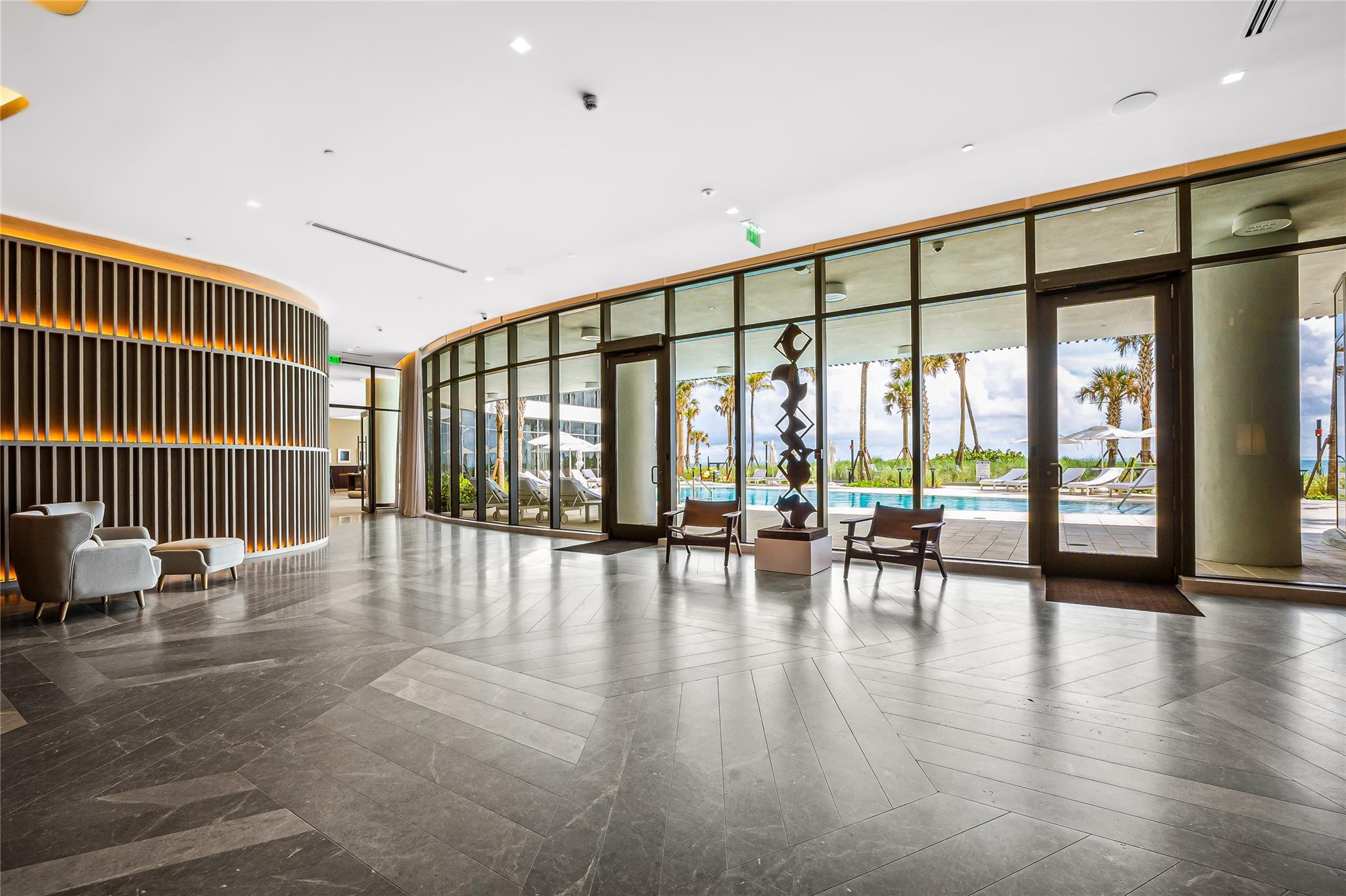 1116 N Ocean Boulevard 904