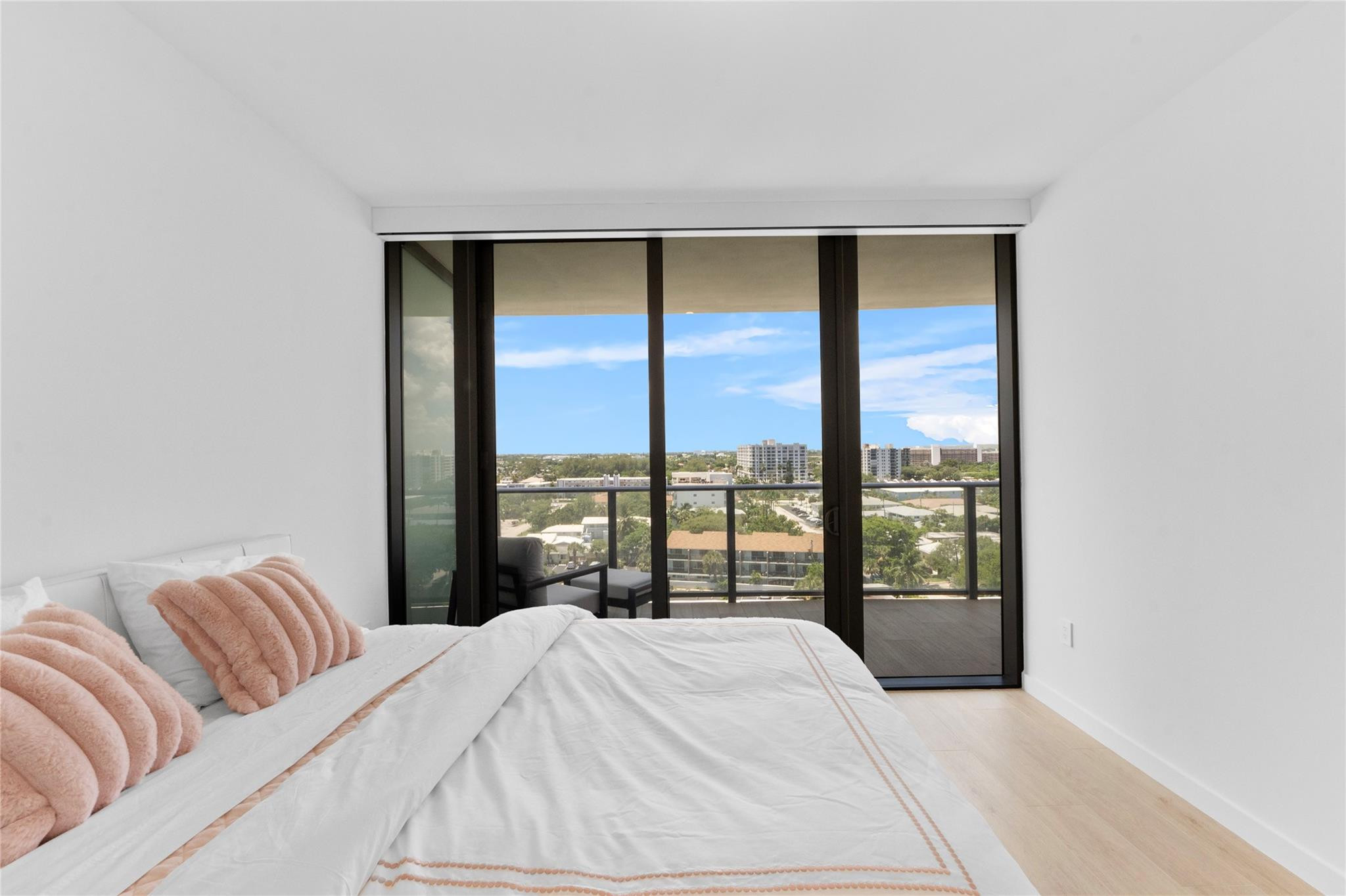 1116 N Ocean Boulevard 904