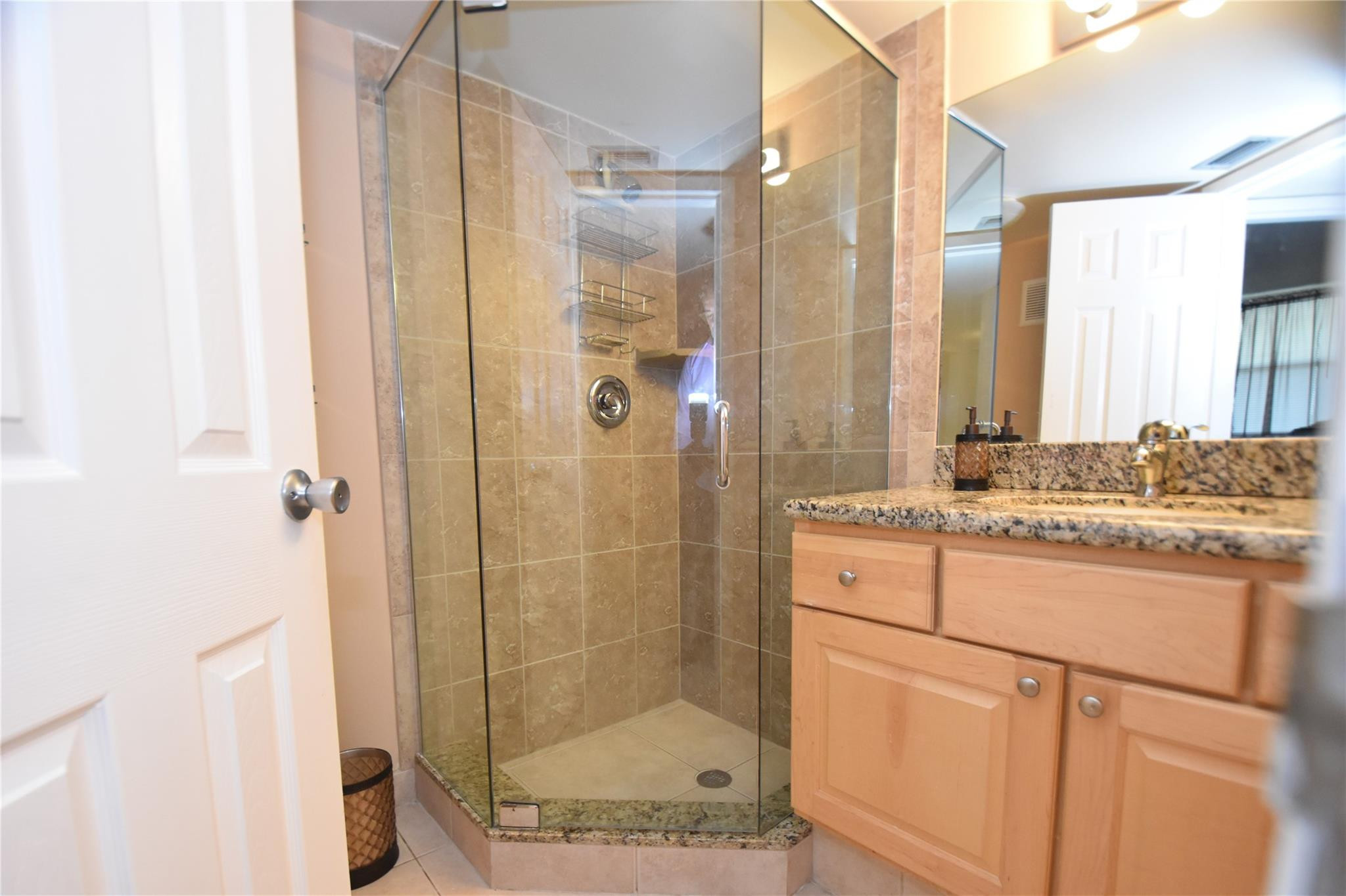 5300 NE 24th Terrace 125C