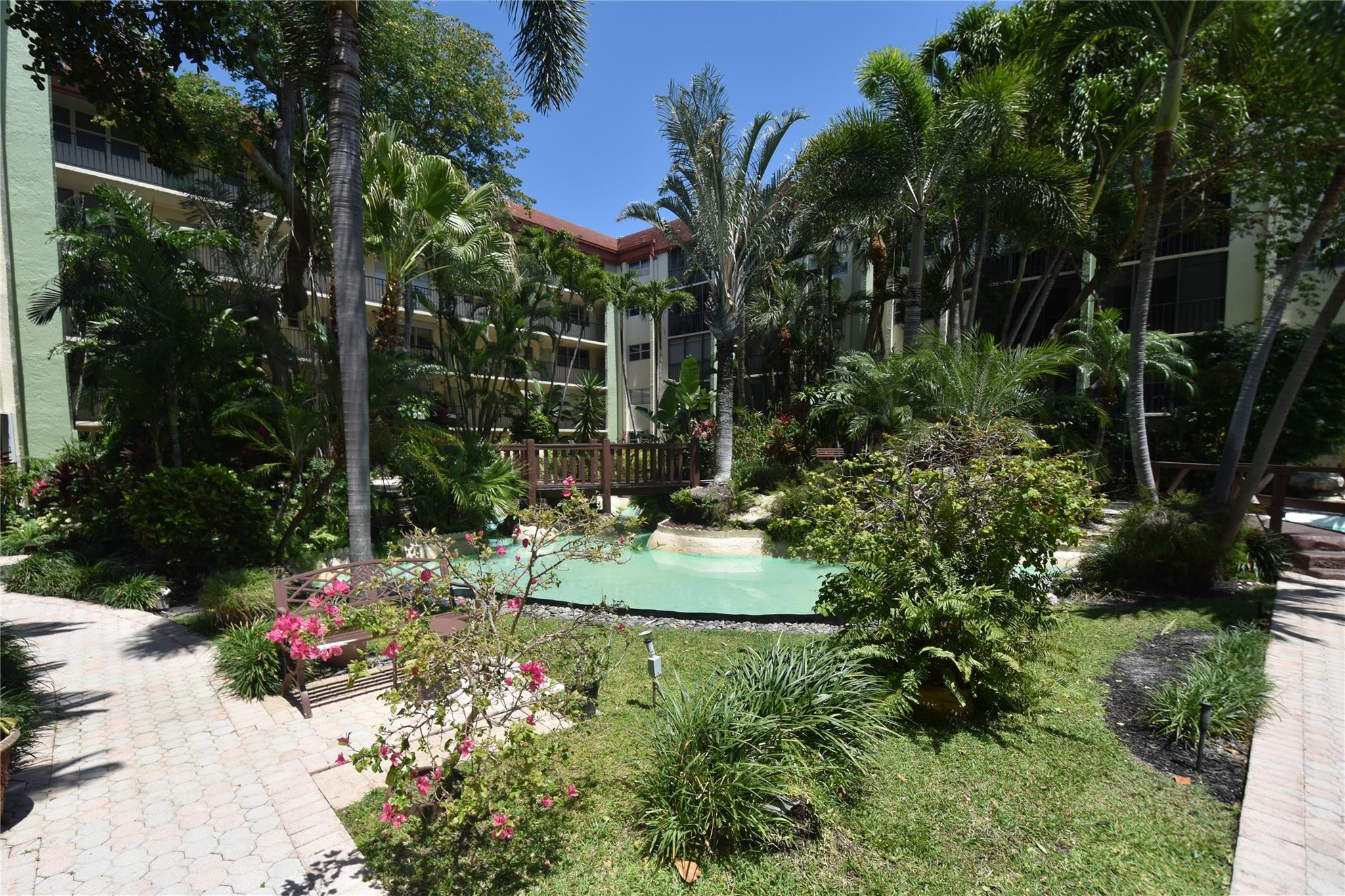 5300 NE 24th Terrace 125C