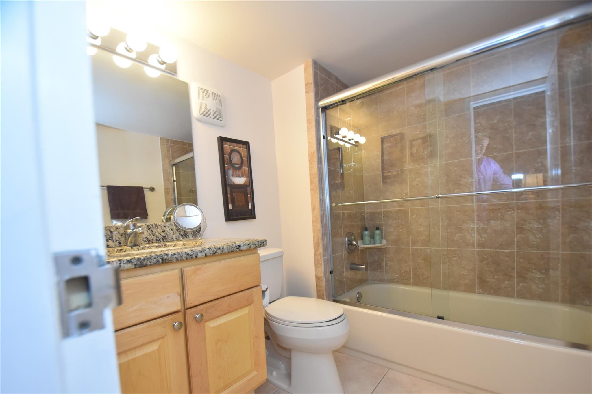 5300 NE 24th Terrace 125C