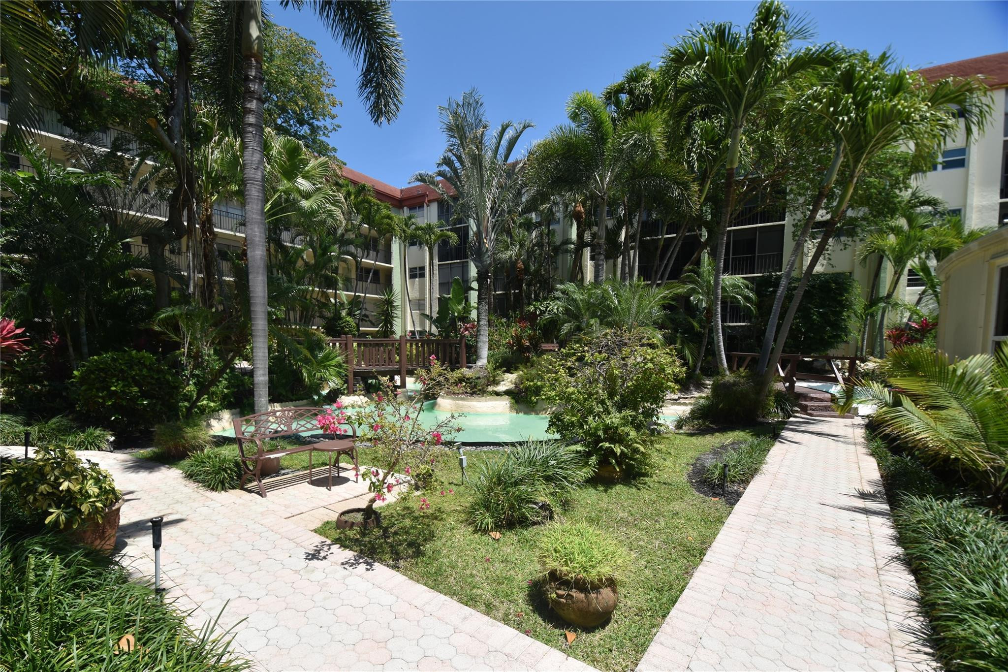 5300 NE 24th Terrace 125C